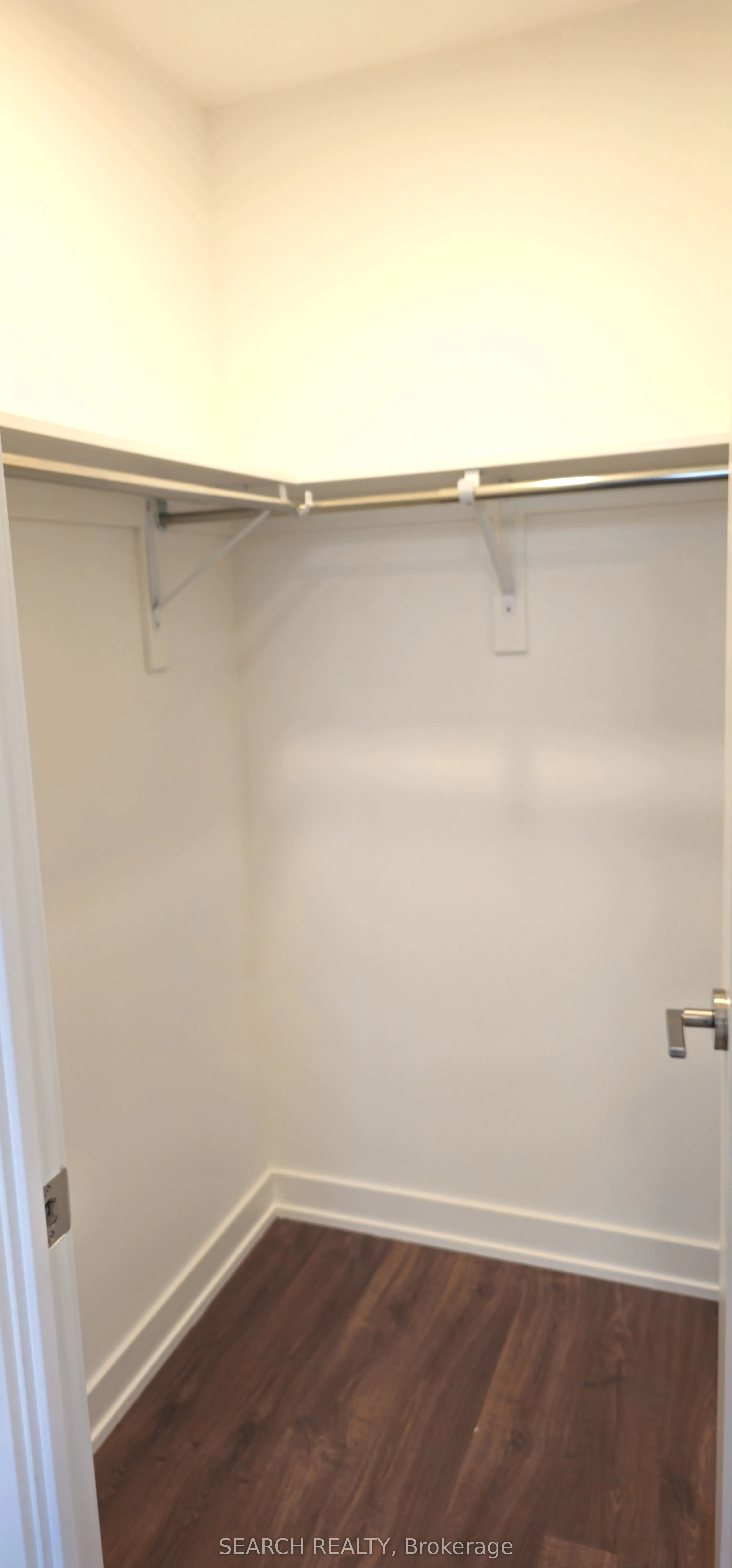5105 Hurontario Street, #2102