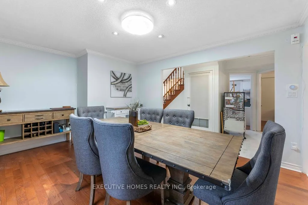 8 Shallimar Court