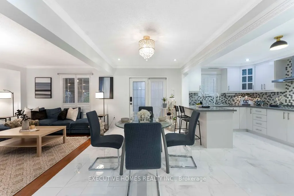8 Shallimar Court