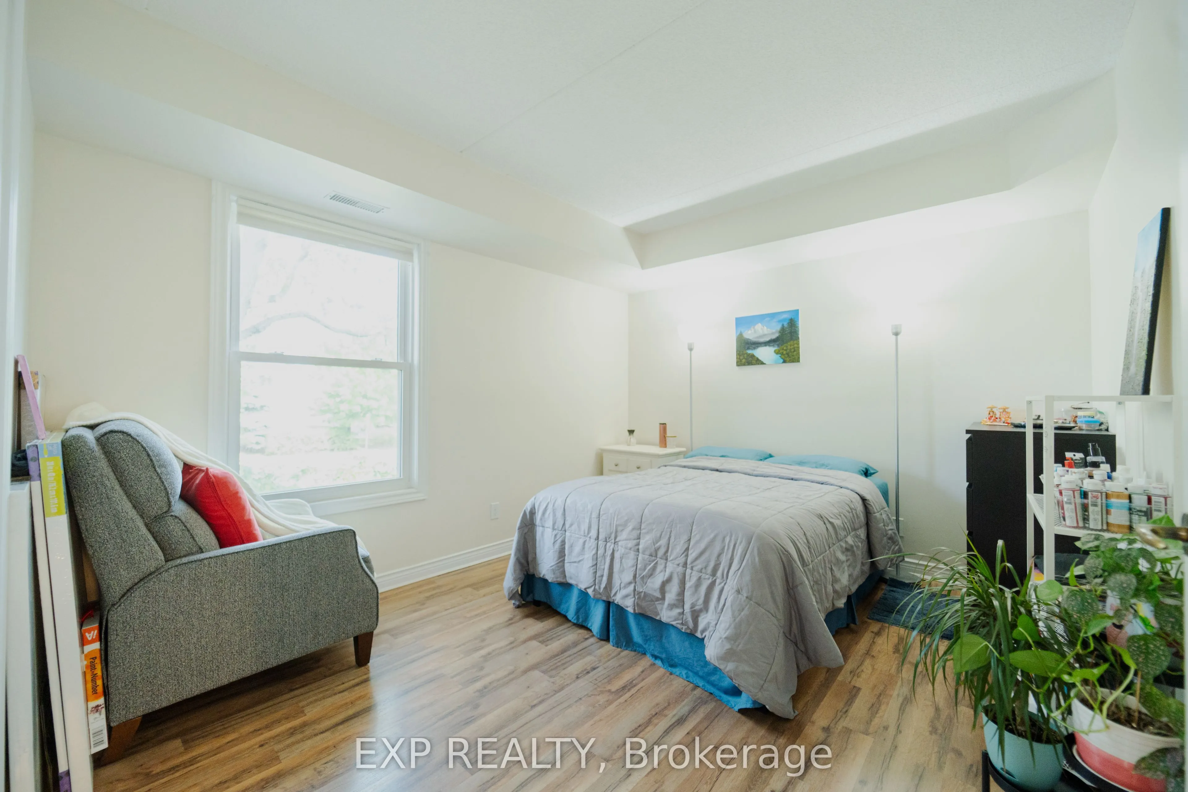 2010 CLEAVER Avenue, #124