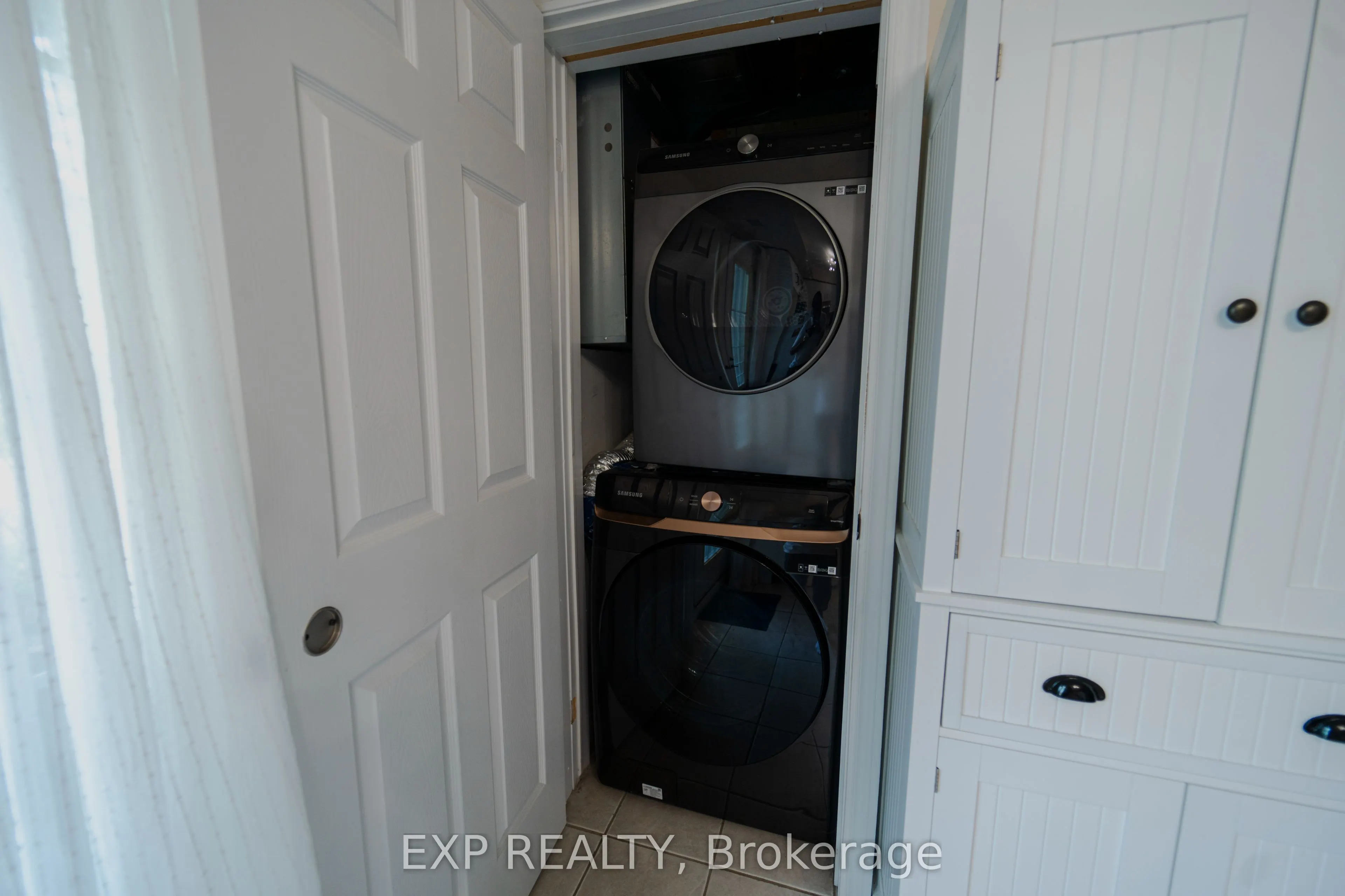 2010 CLEAVER Avenue, #124