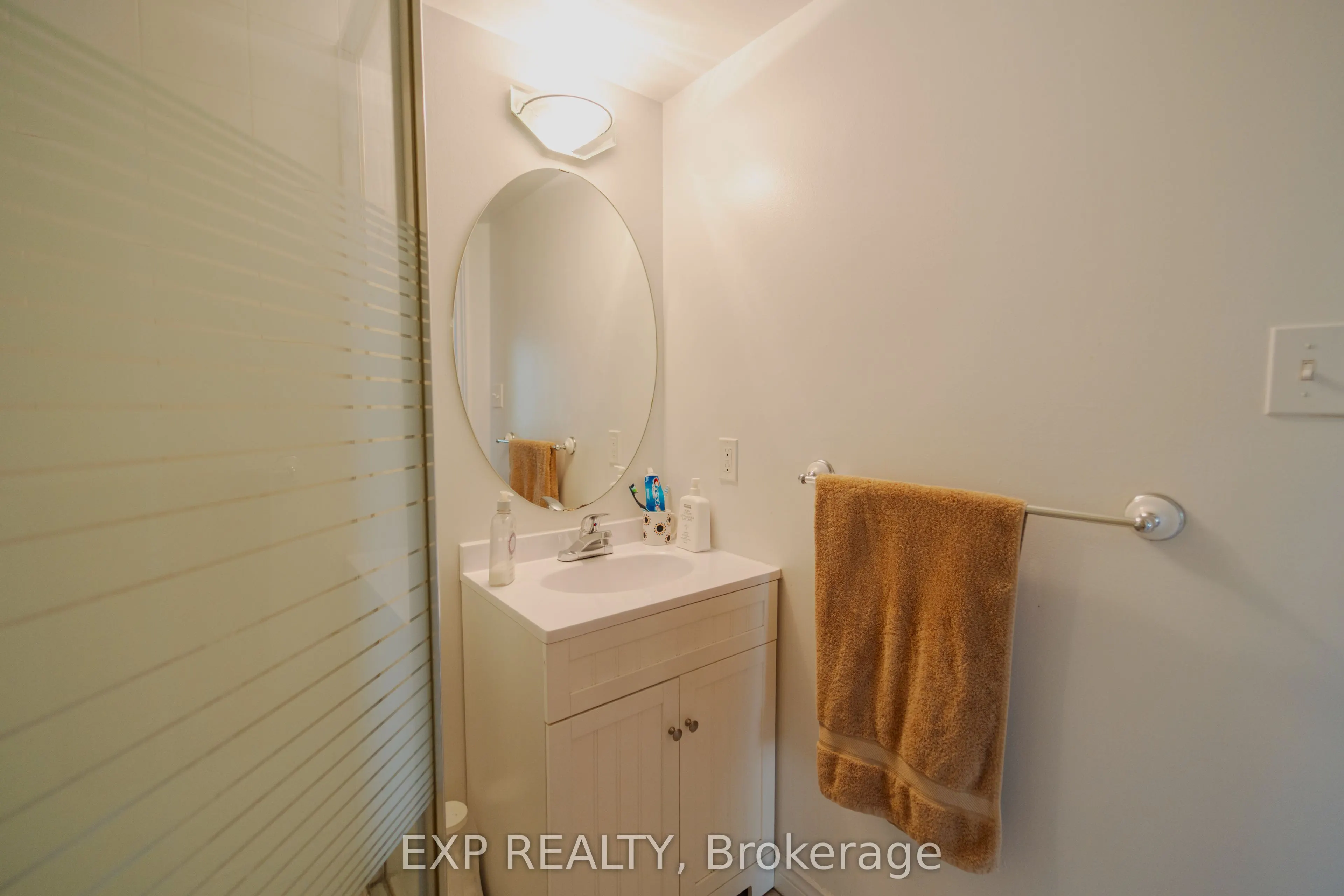 2010 CLEAVER Avenue, #124