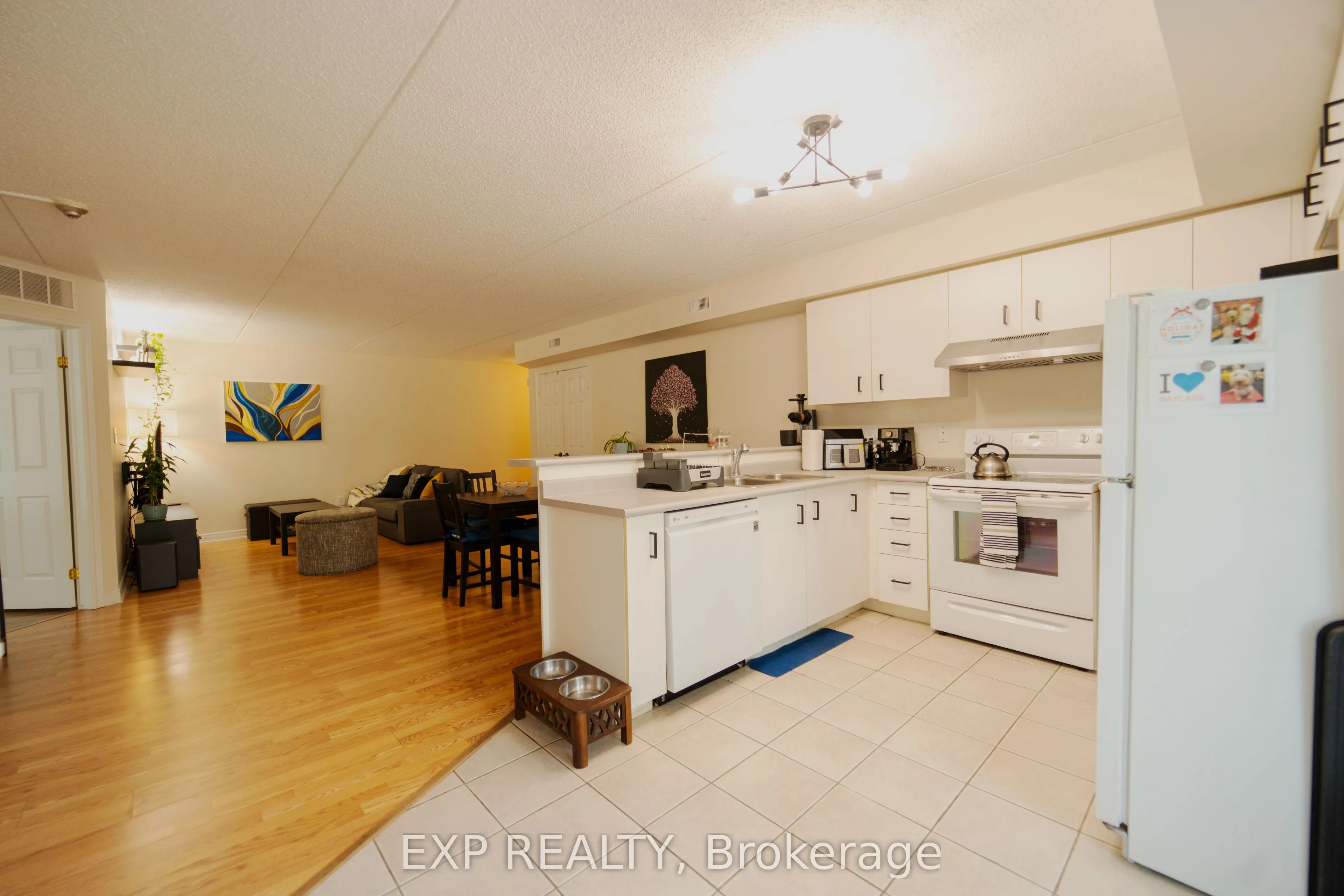 2010 CLEAVER Avenue, #124