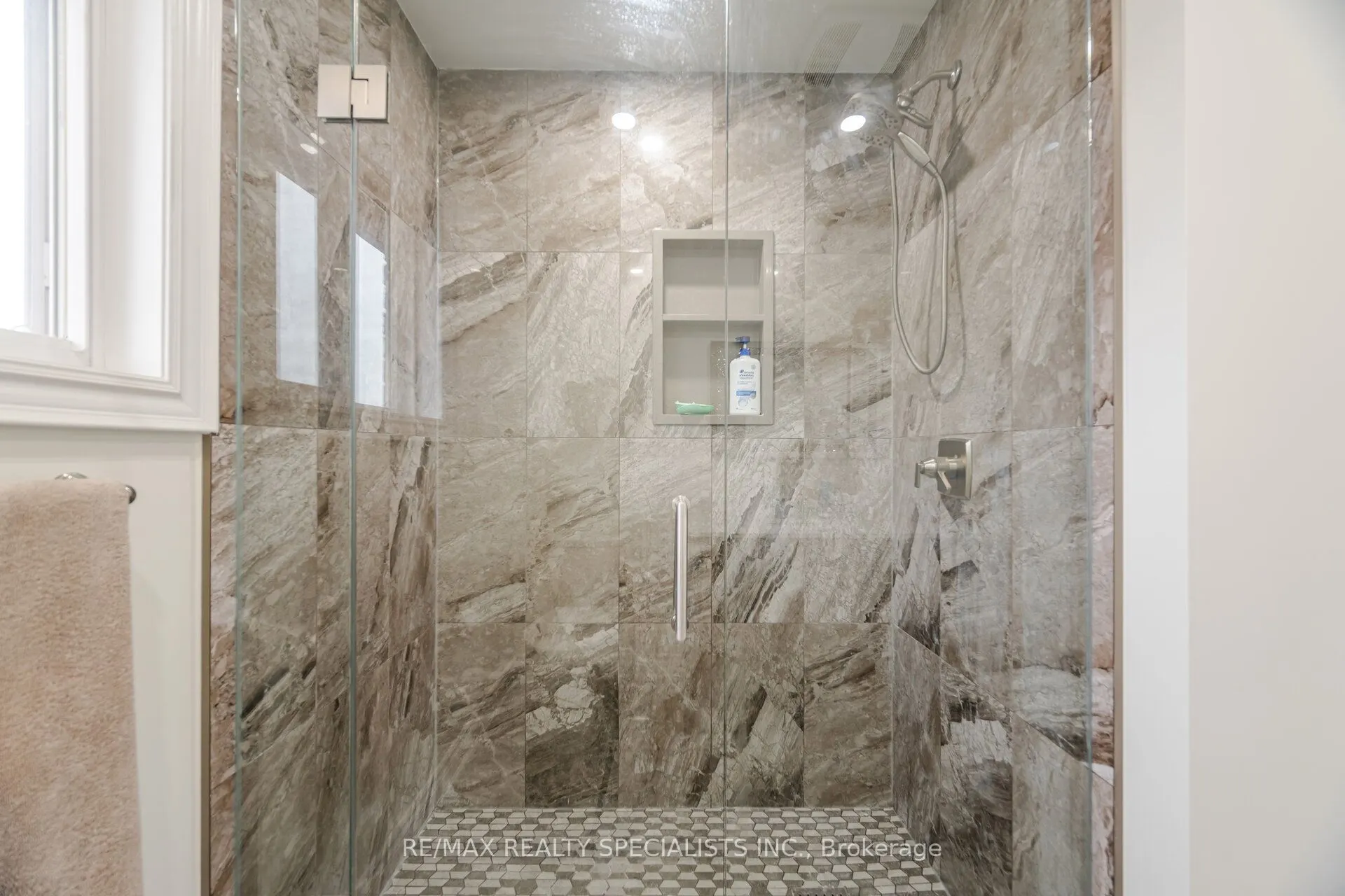 5274 Huntingfield Drive