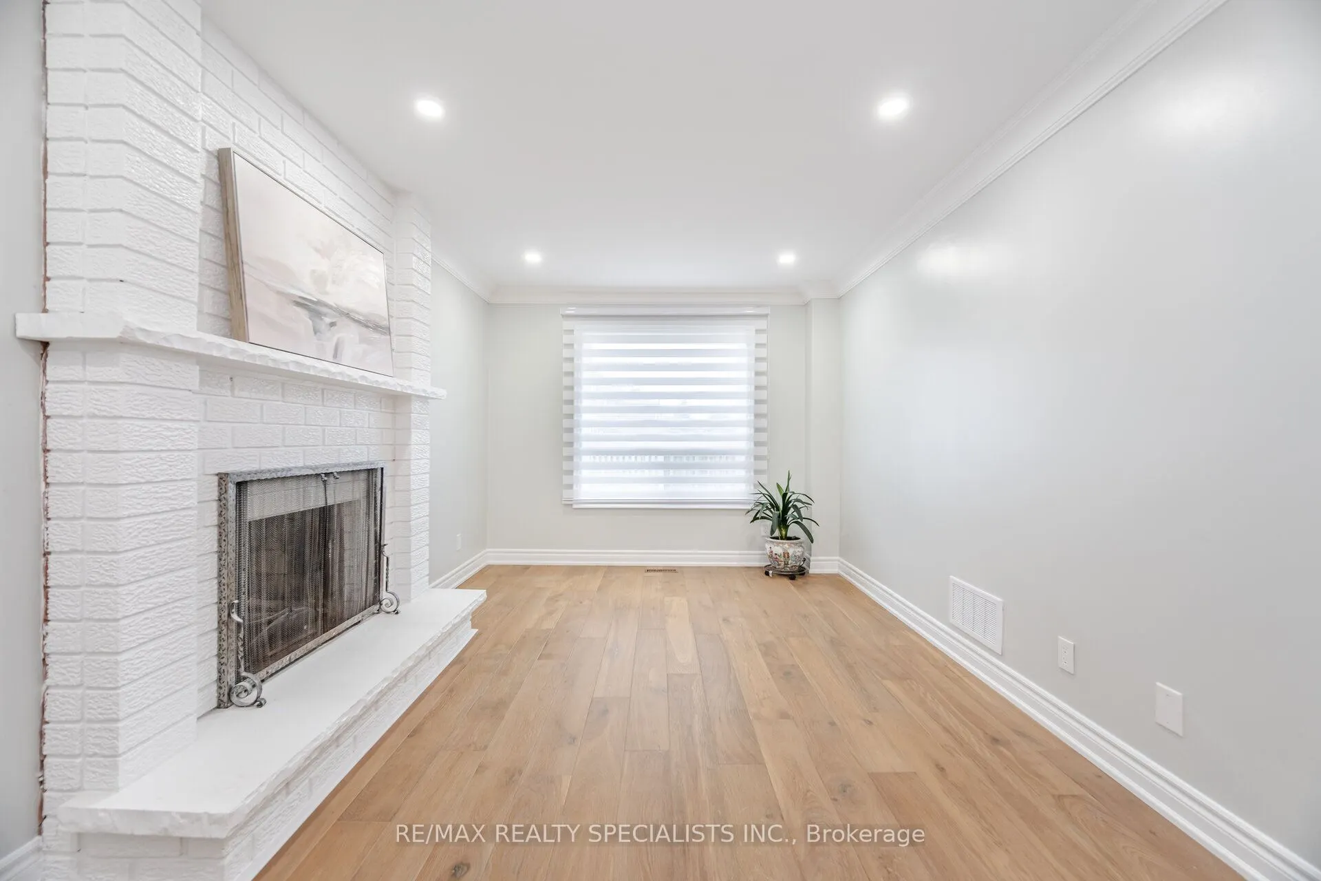 5274 Huntingfield Drive