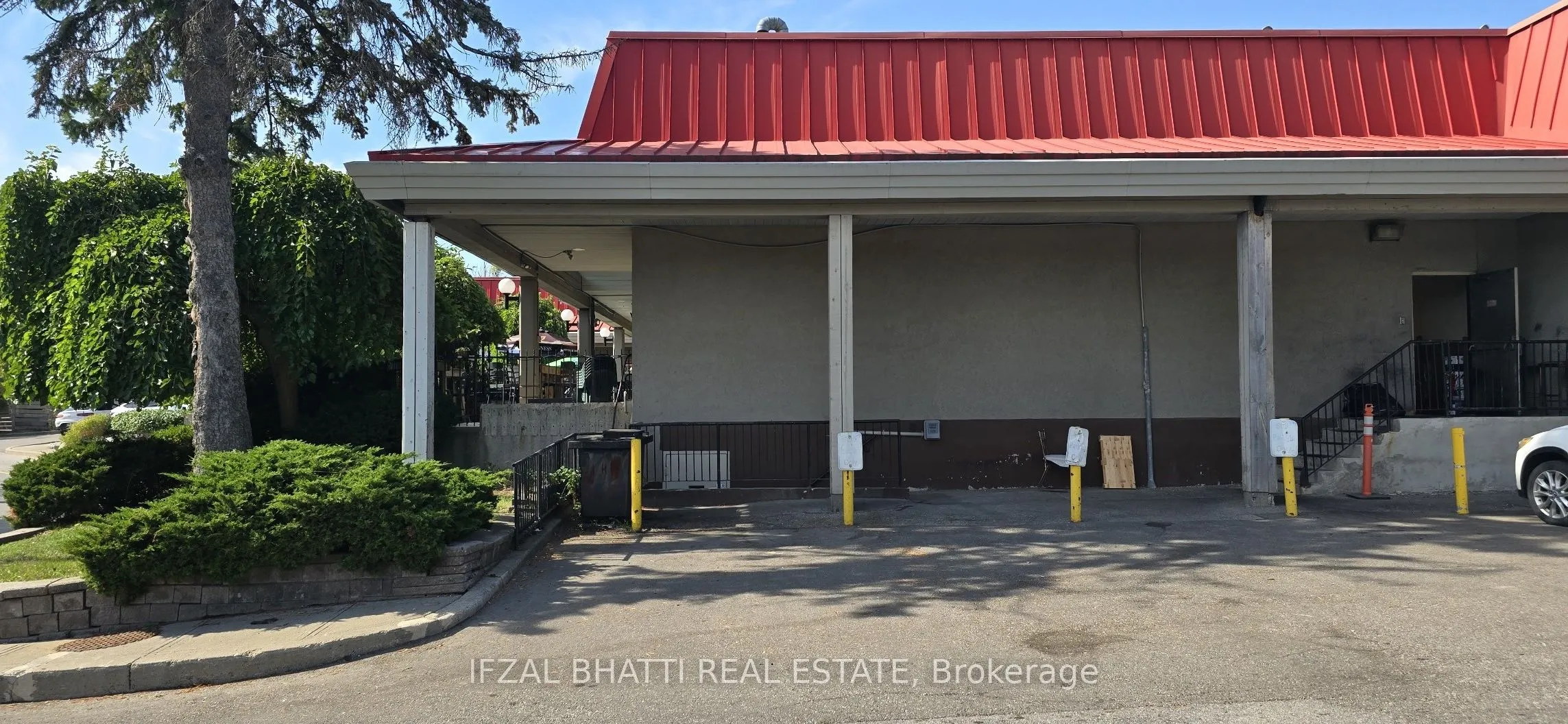 3200 Erin Mills Parkway, #9