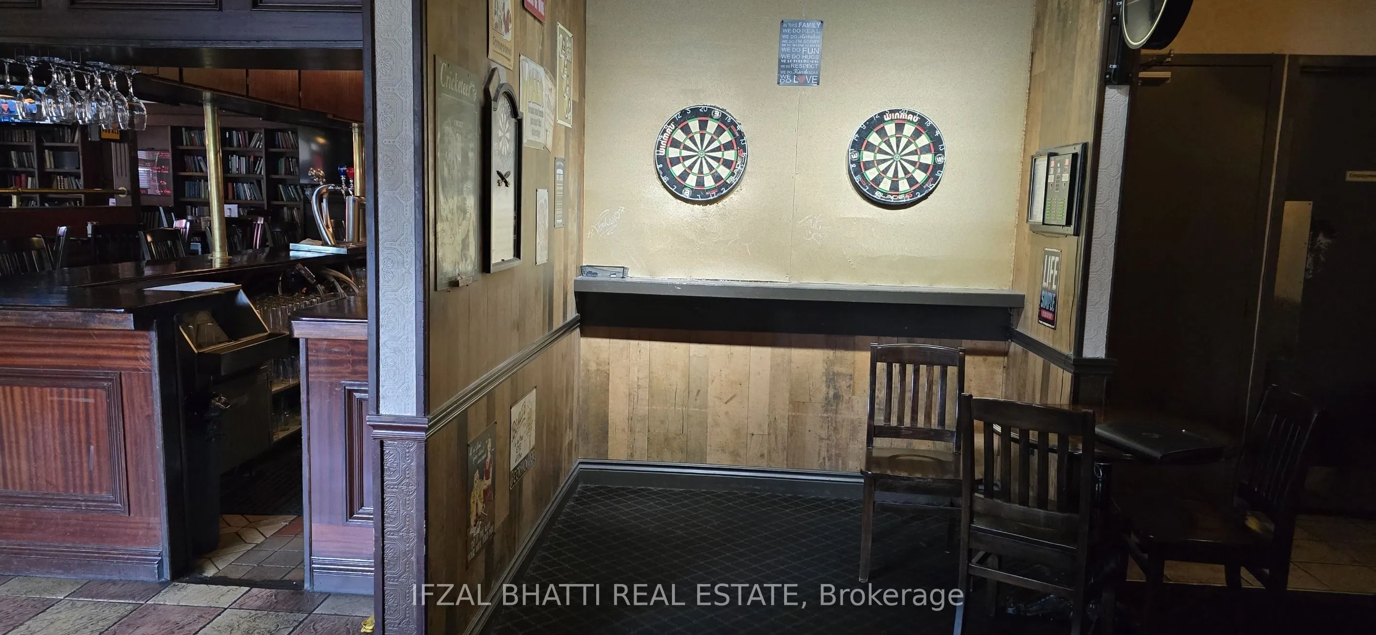 3200 Erin Mills Parkway, #9