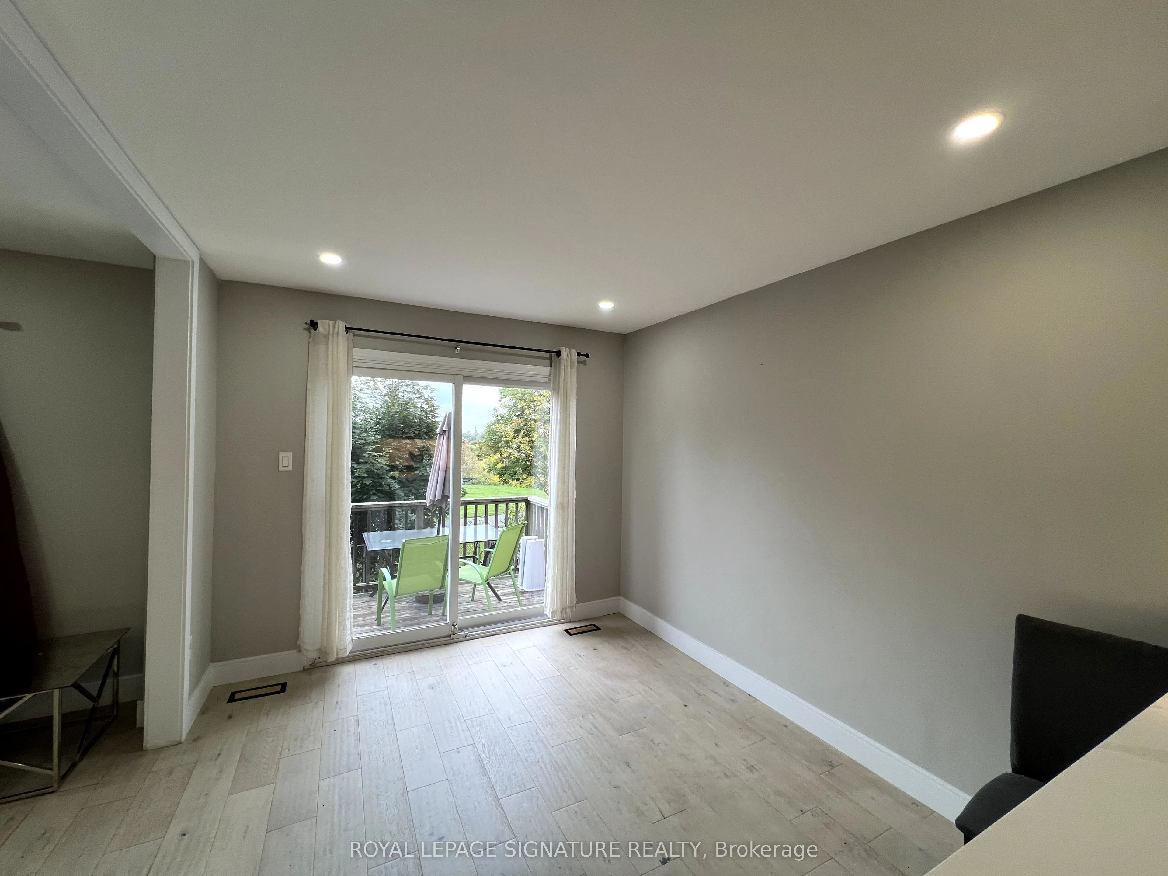5715 Prairie Circle