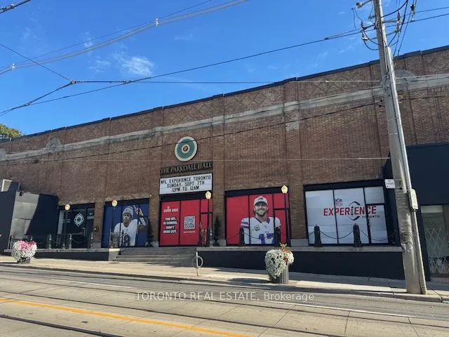 1580 Queen Street W