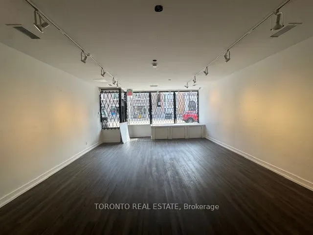 1580 Queen Street W