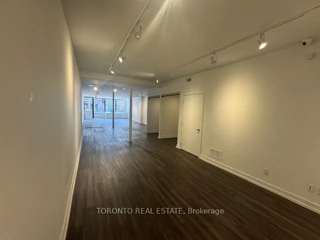 1580 Queen Street W