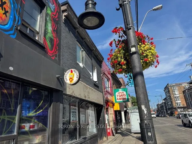 1580 Queen Street W