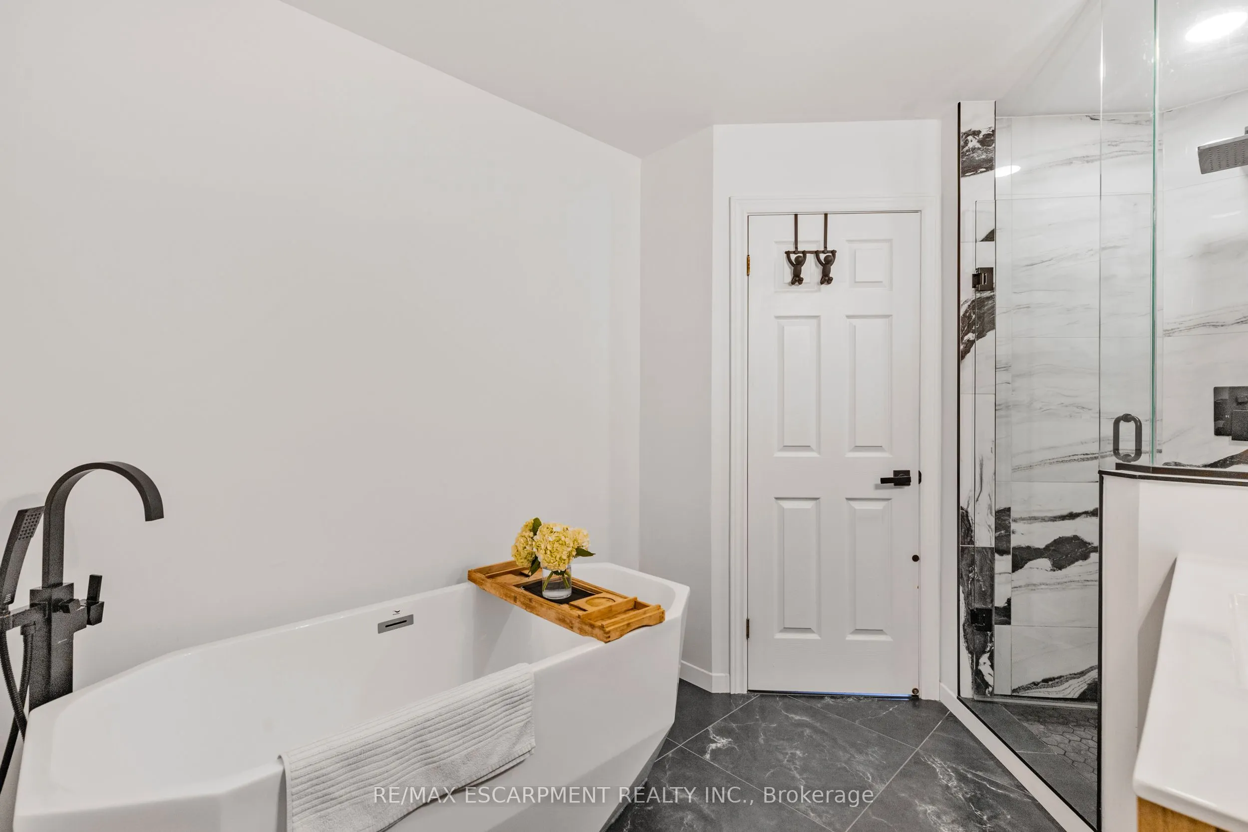 2015 Cleaver Avenue, #5