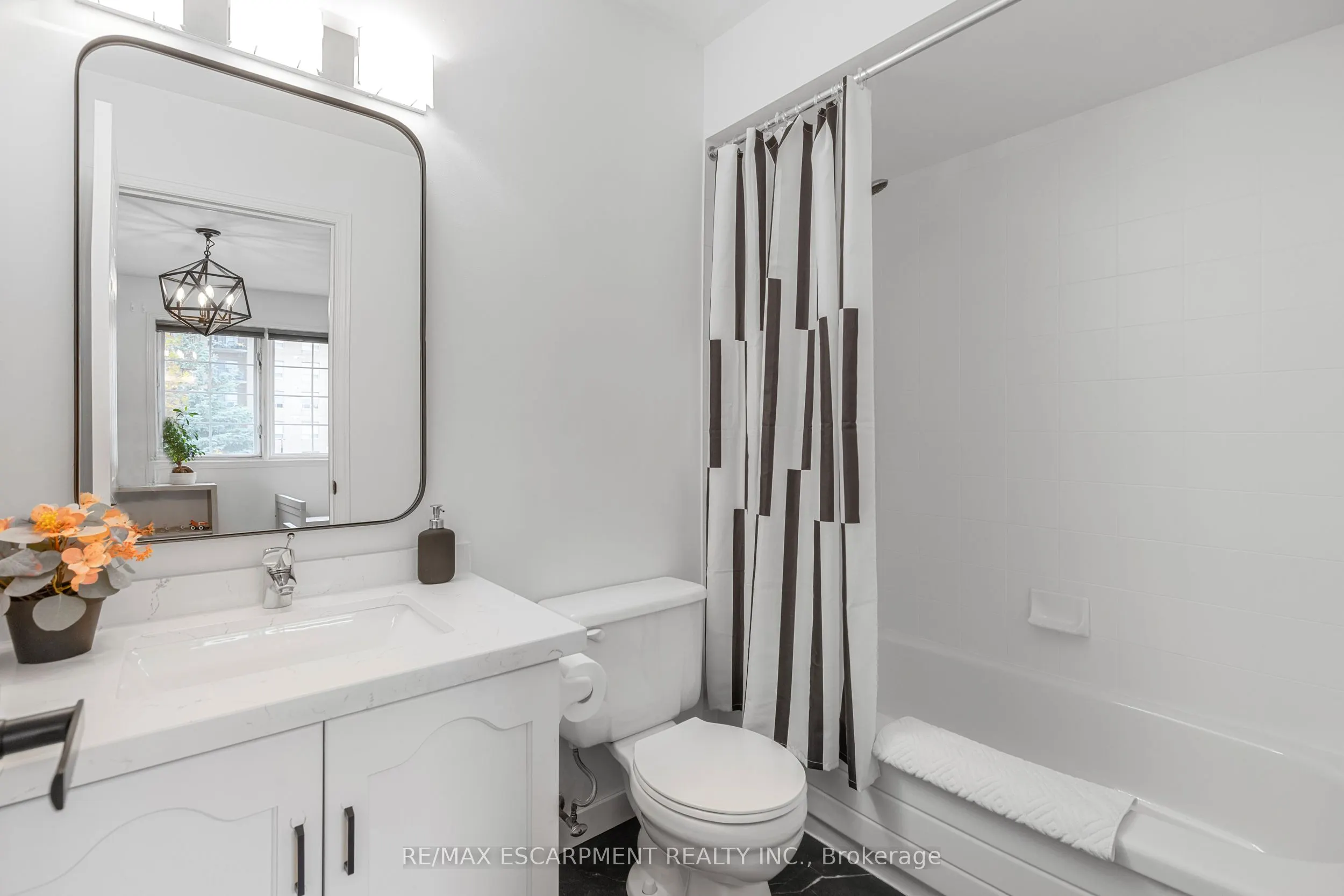 2015 Cleaver Avenue, #5