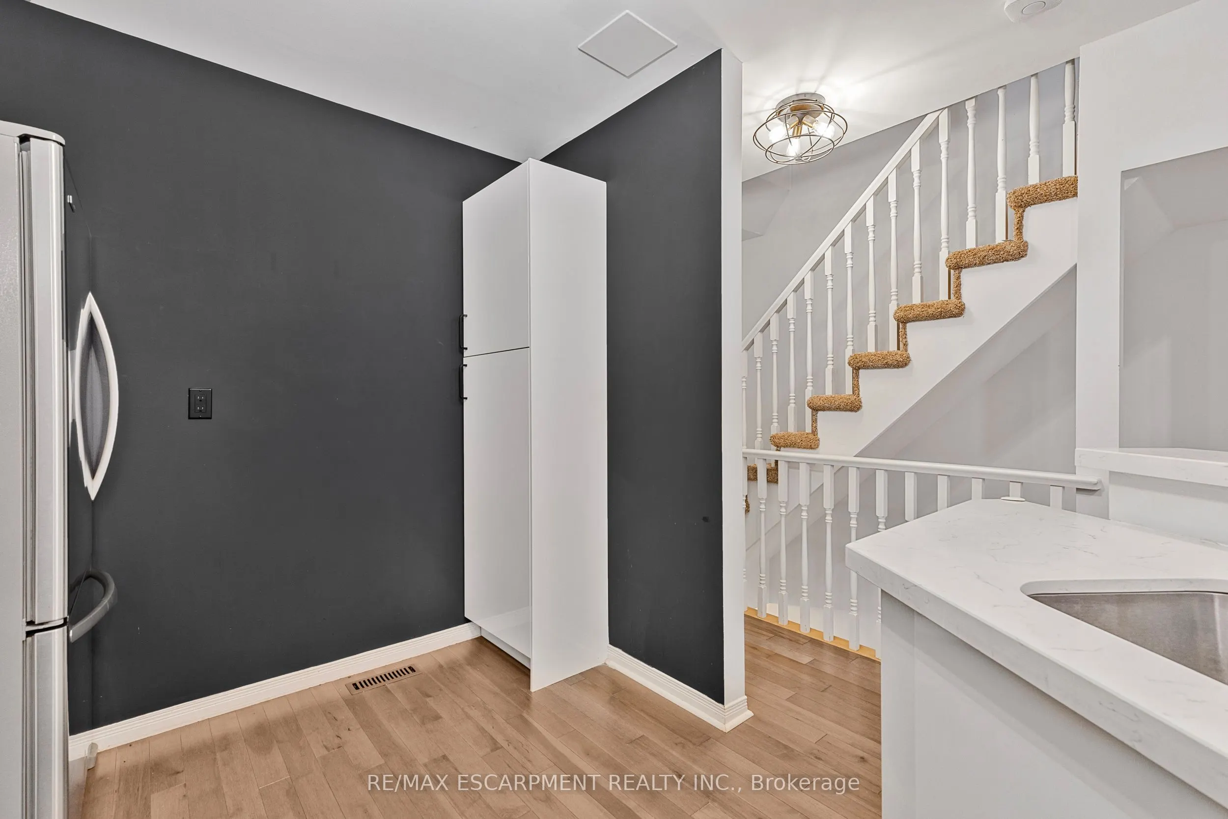 2015 Cleaver Avenue, #5
