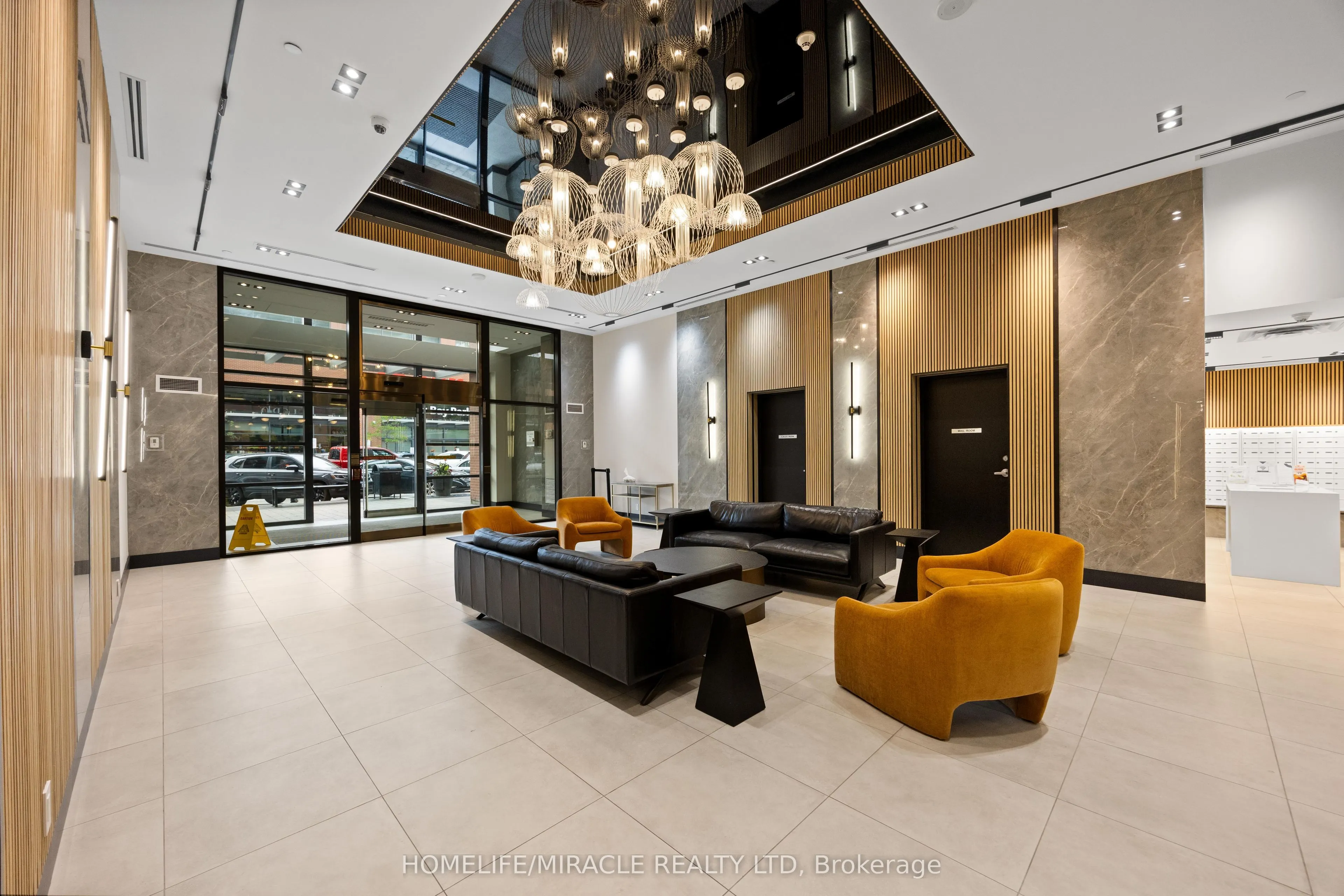 2220 Lakeshore Boulevard W, #2004