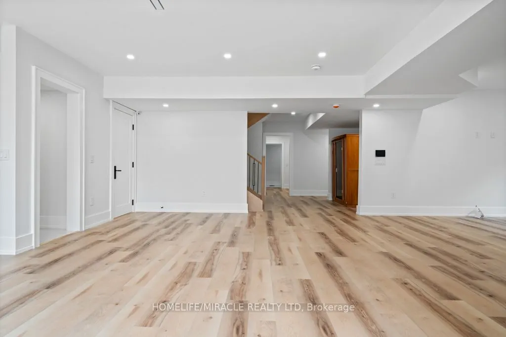 282 Maurice Drive