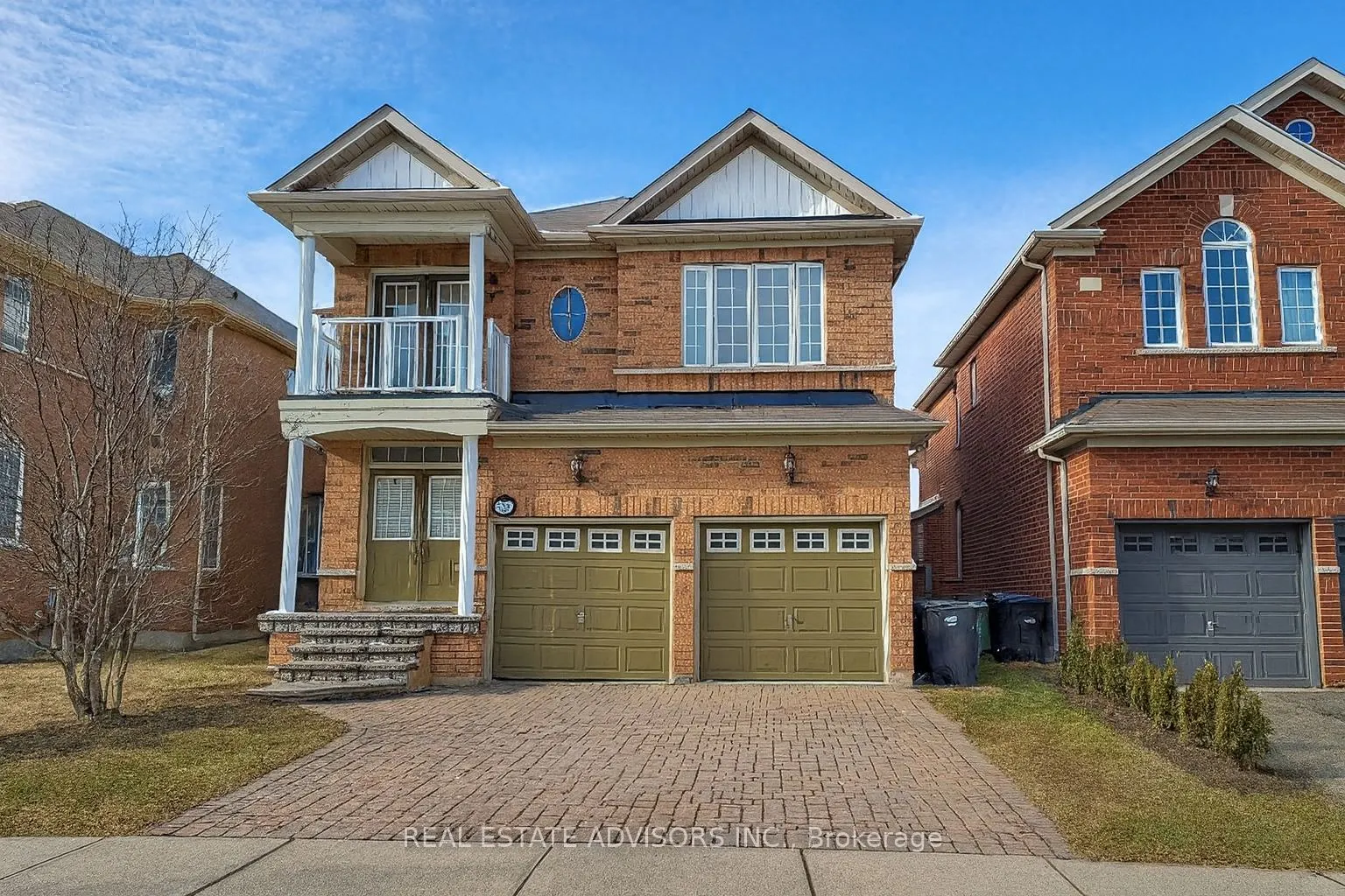 3208 Countess Crescent