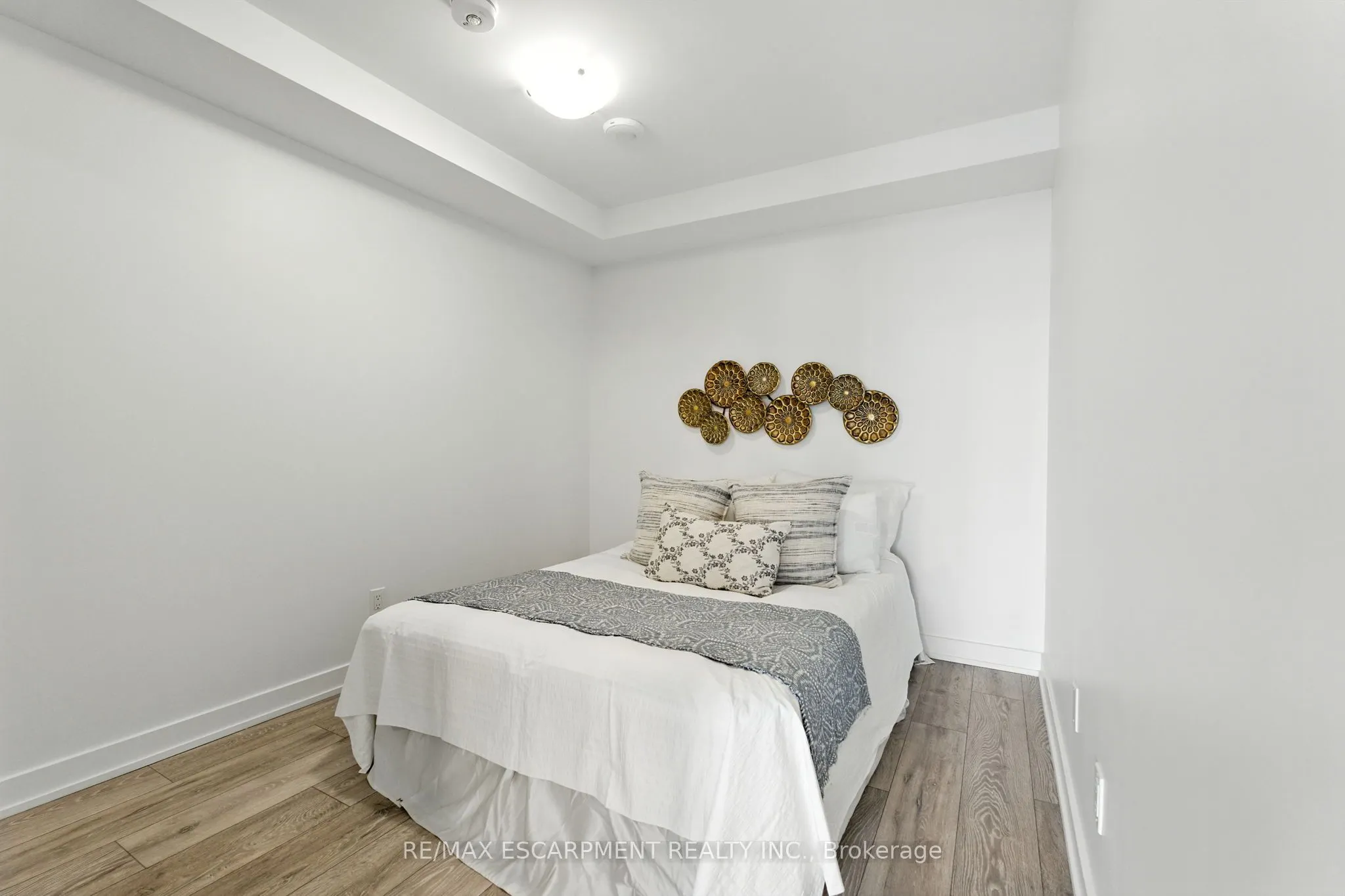 3210 DAKOTA Common, #A220