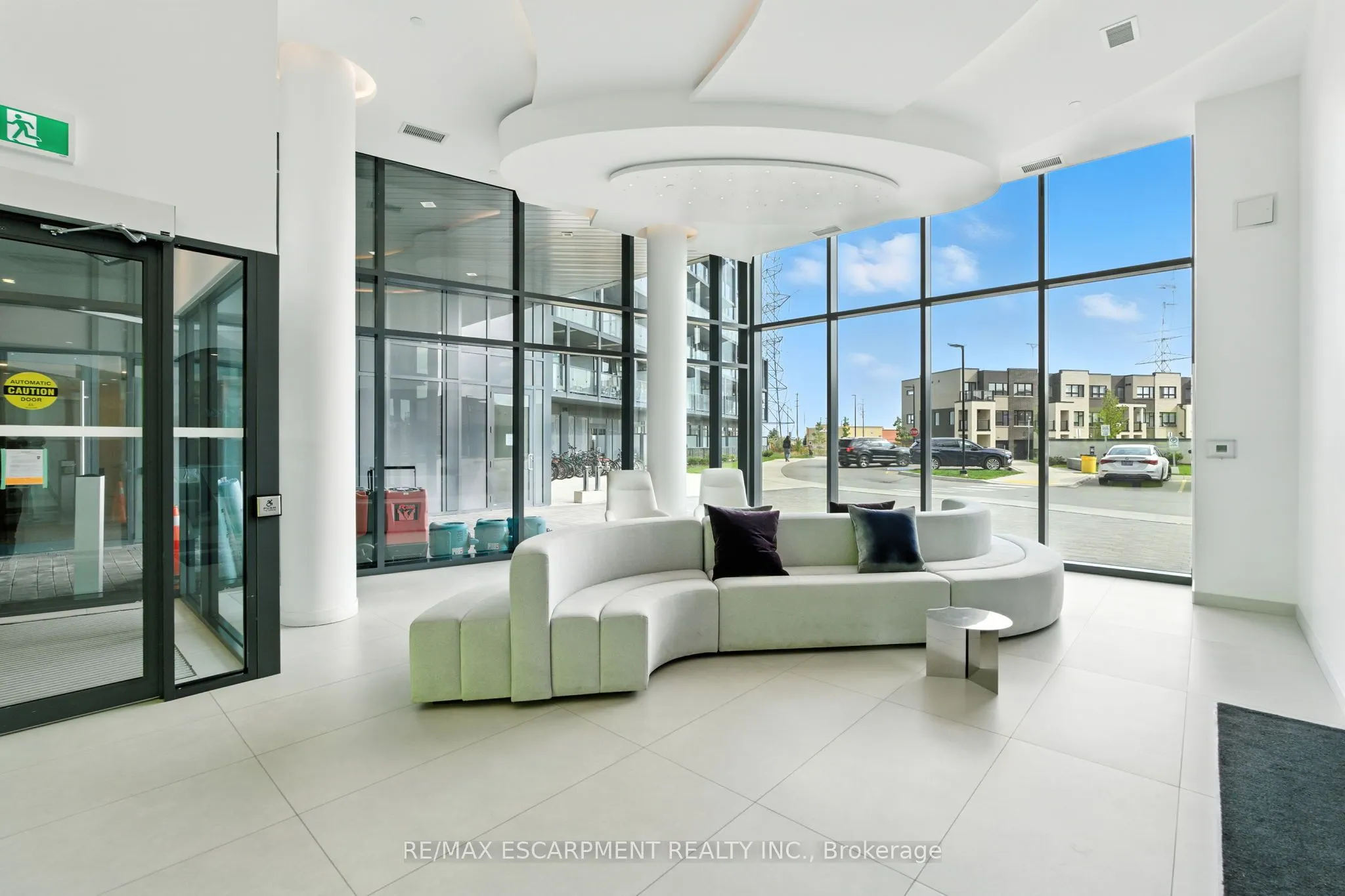 3210 DAKOTA Common, #A220