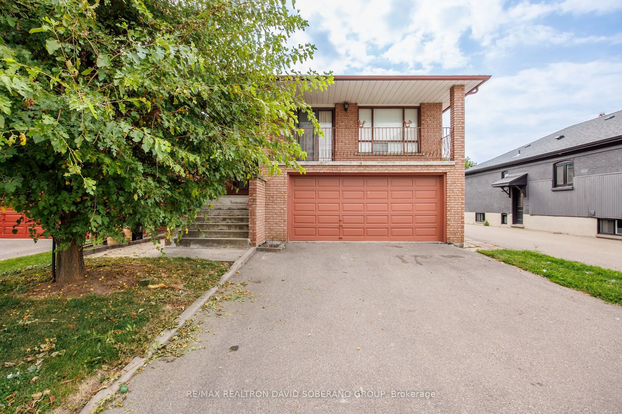 335 Ranee Avenue