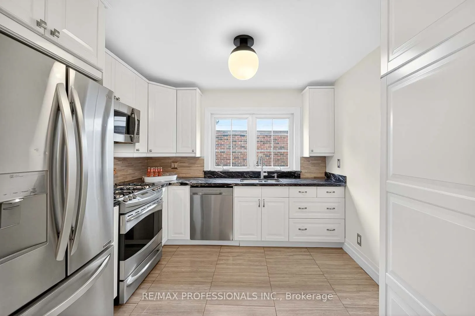 31 Nineteenth Street