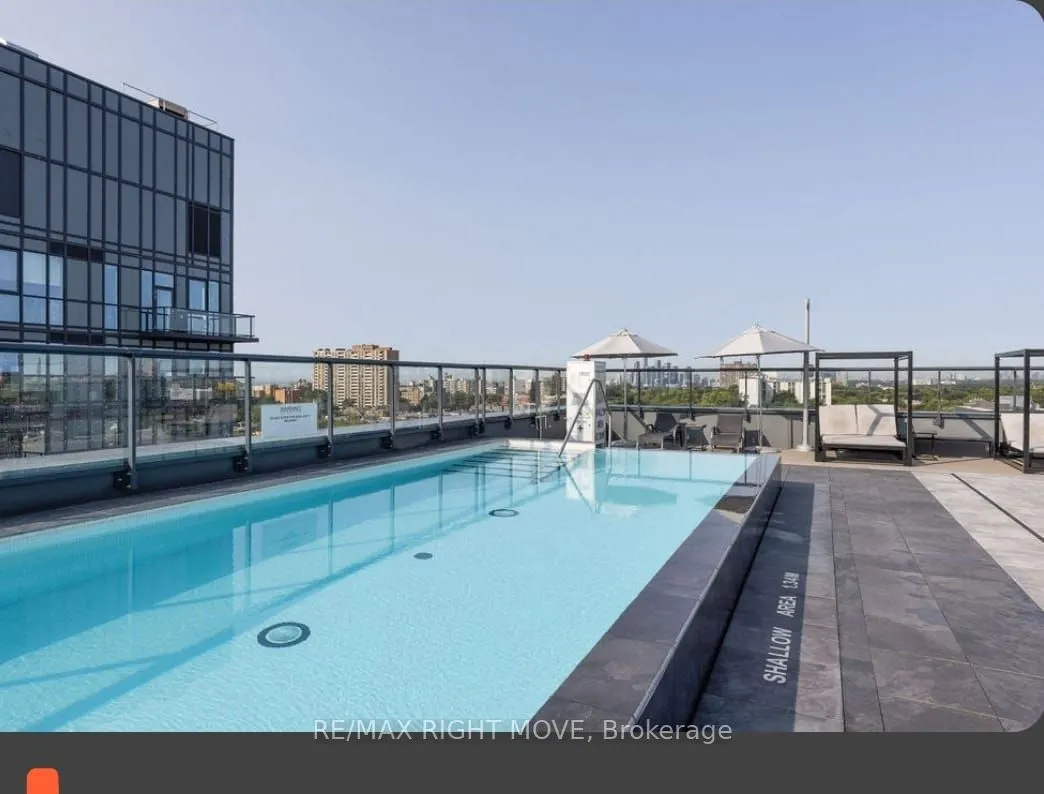410 dufferin Street, #419