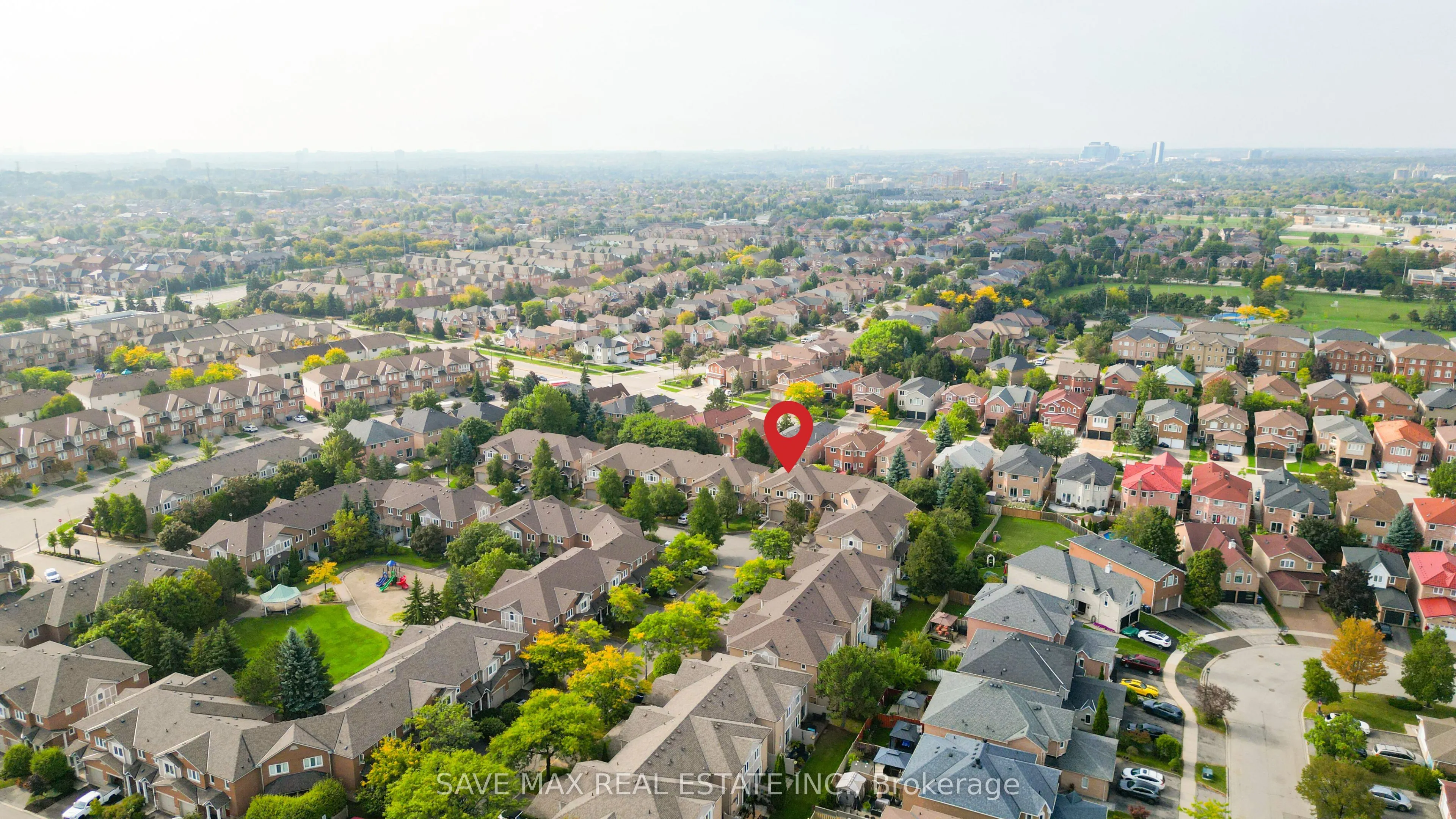 833 Scollard Court, #33