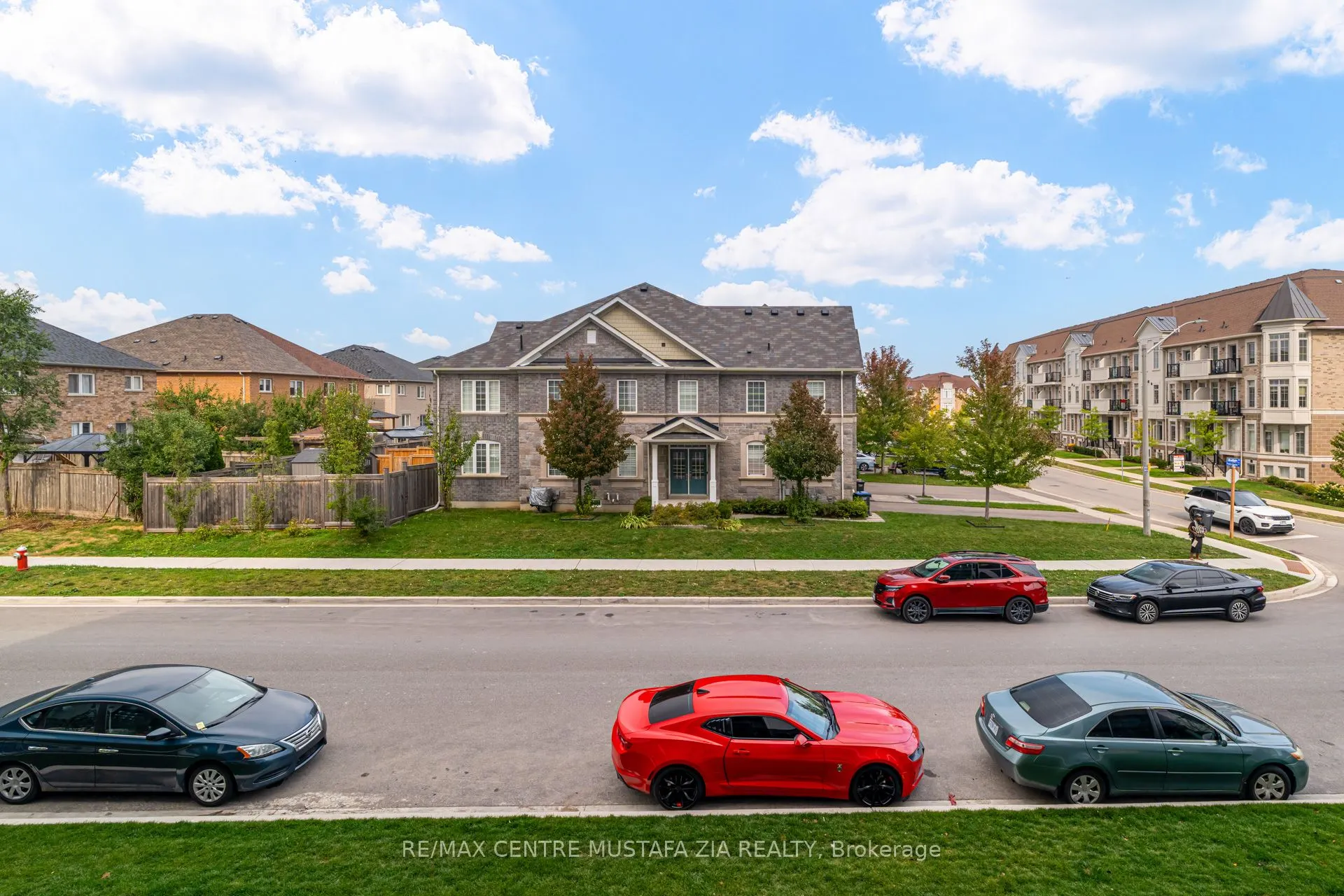5105 Hurontario Street, #219