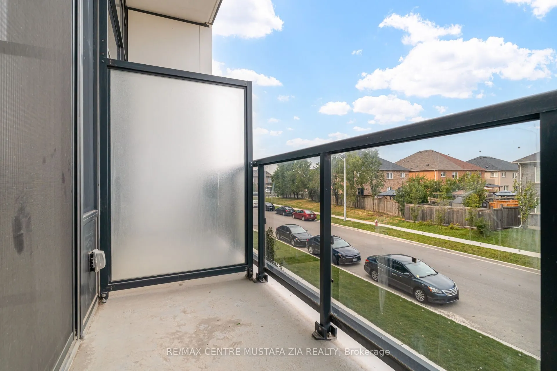5105 Hurontario Street, #219