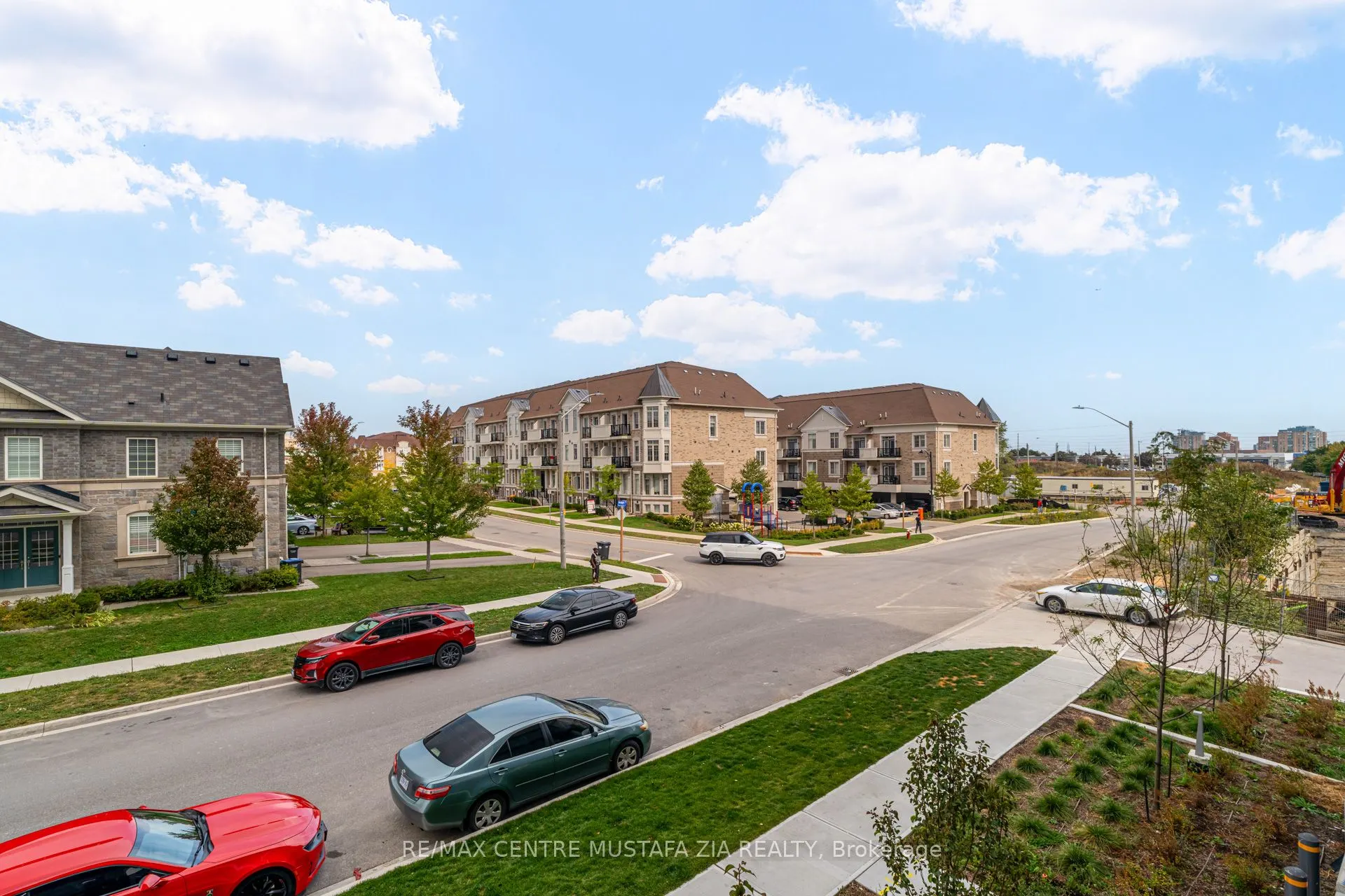 5105 Hurontario Street, #219