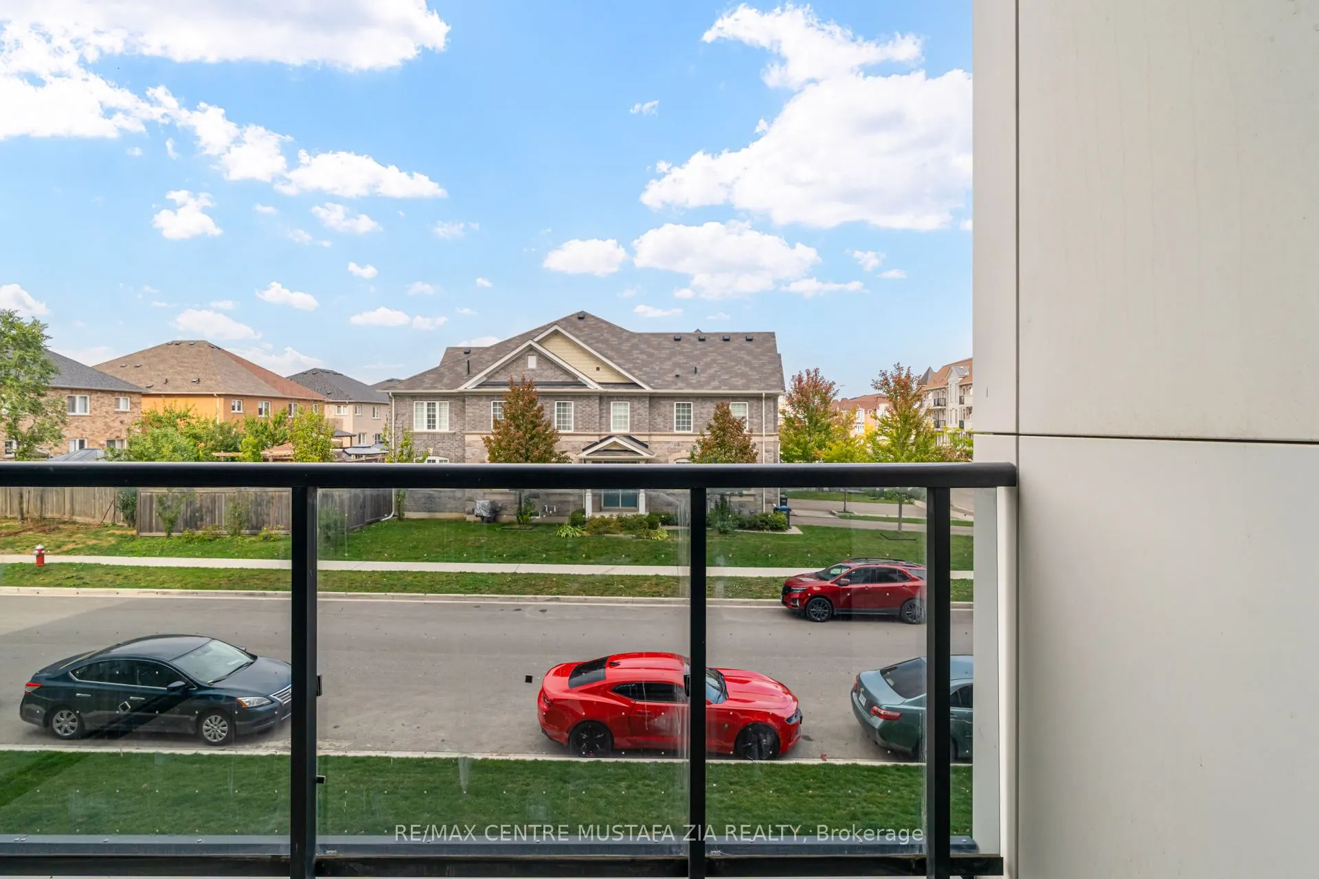 5105 Hurontario Street, #219