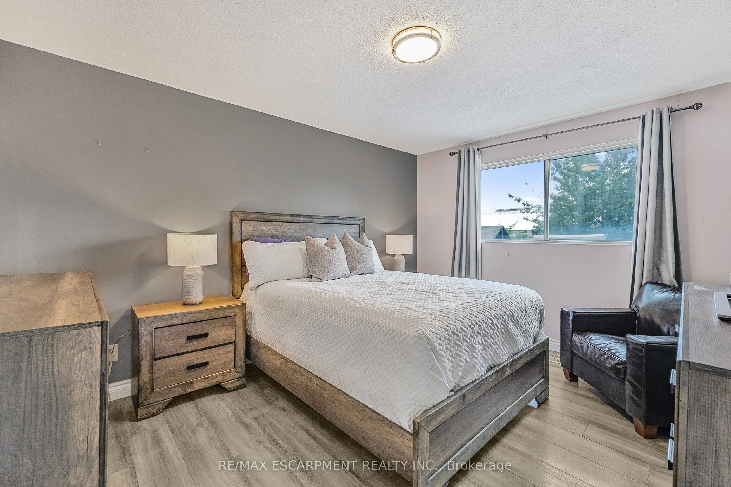 1196 Dowland Crescent