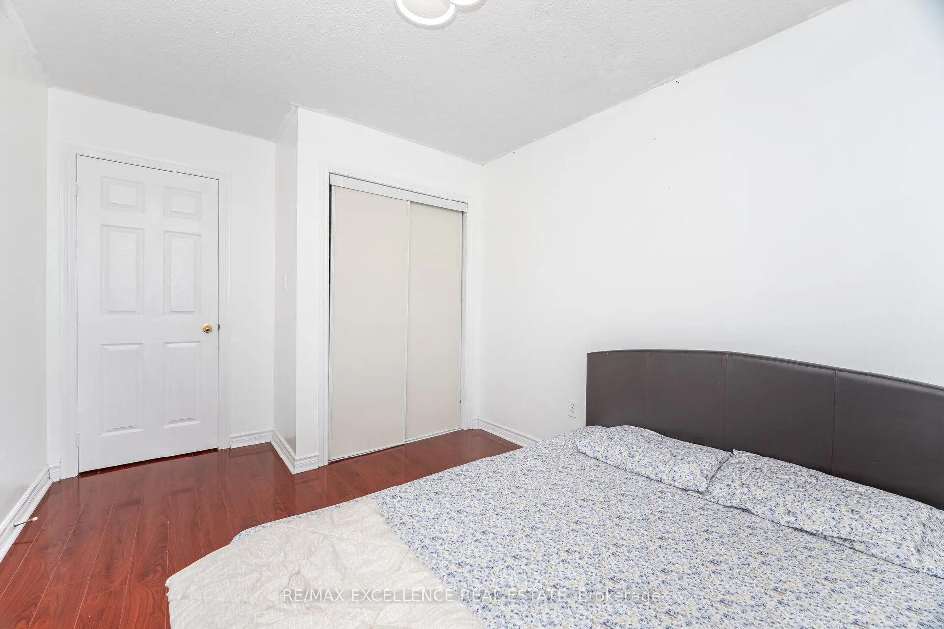 36 Coppermill Drive W