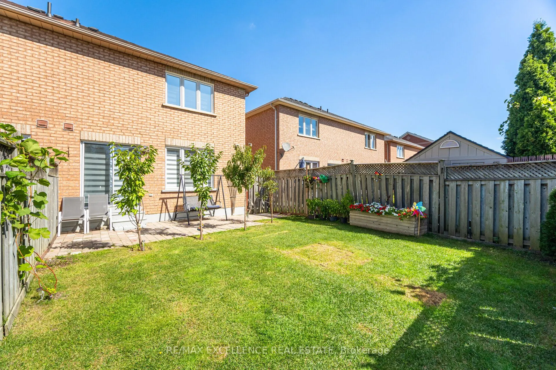 36 Coppermill Drive W