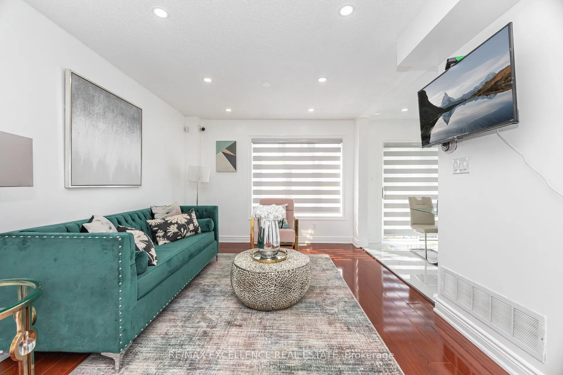 36 Coppermill Drive W