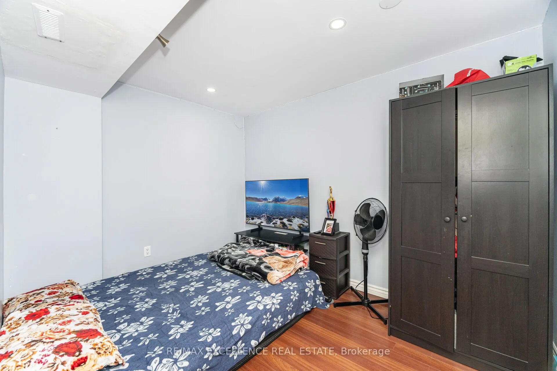 36 Coppermill Drive W
