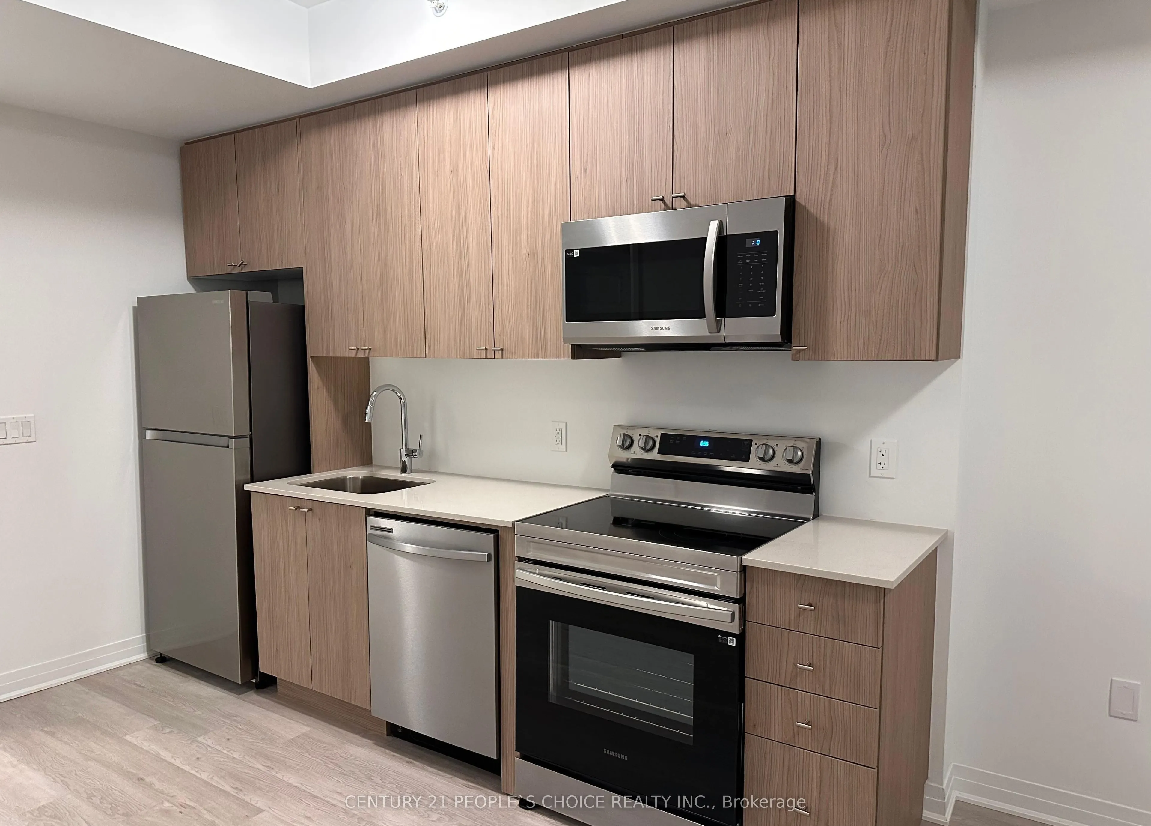 480 Gordon Krantz Avenue, #219