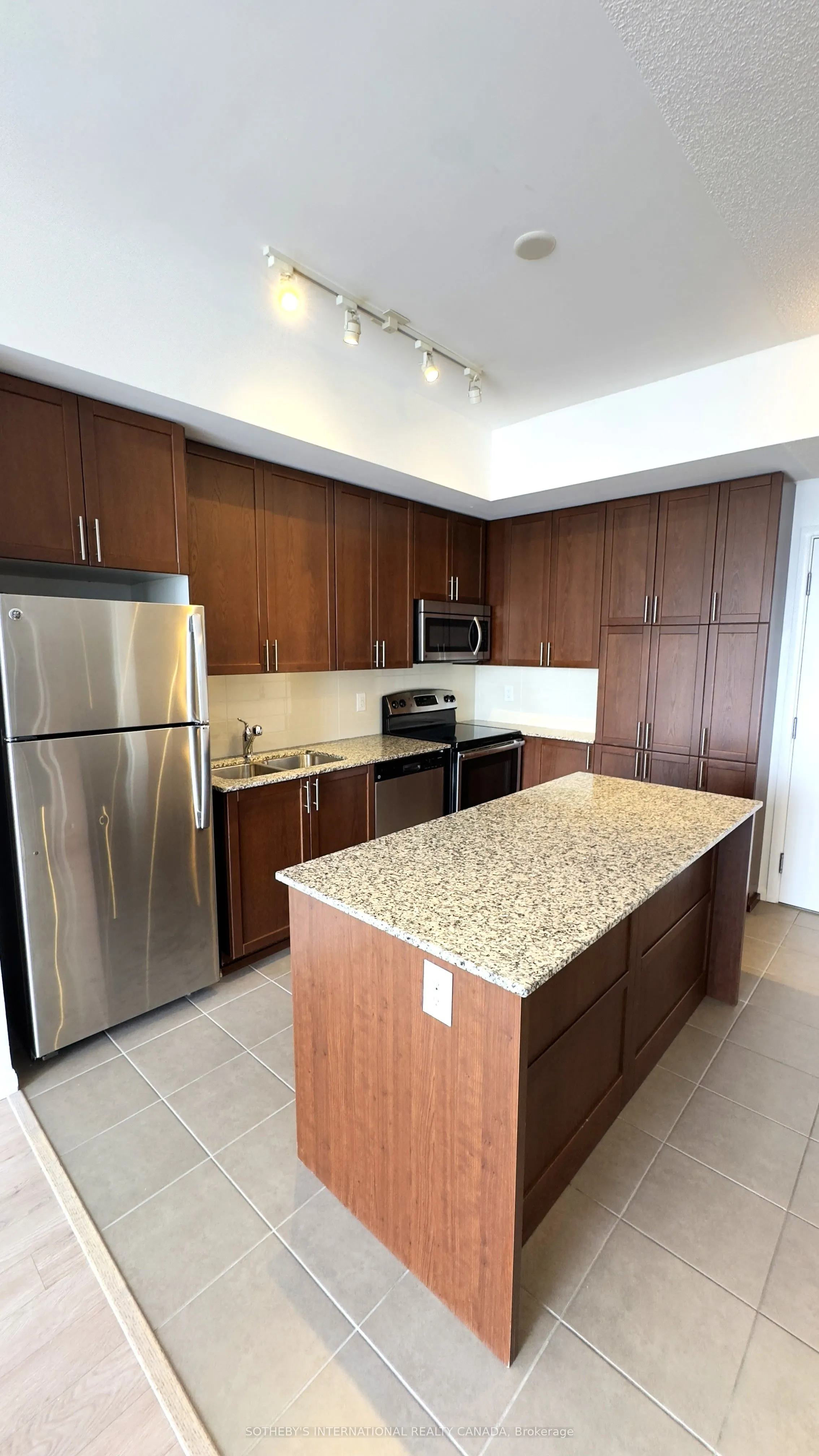 830 Lawrence Avenue W, #802