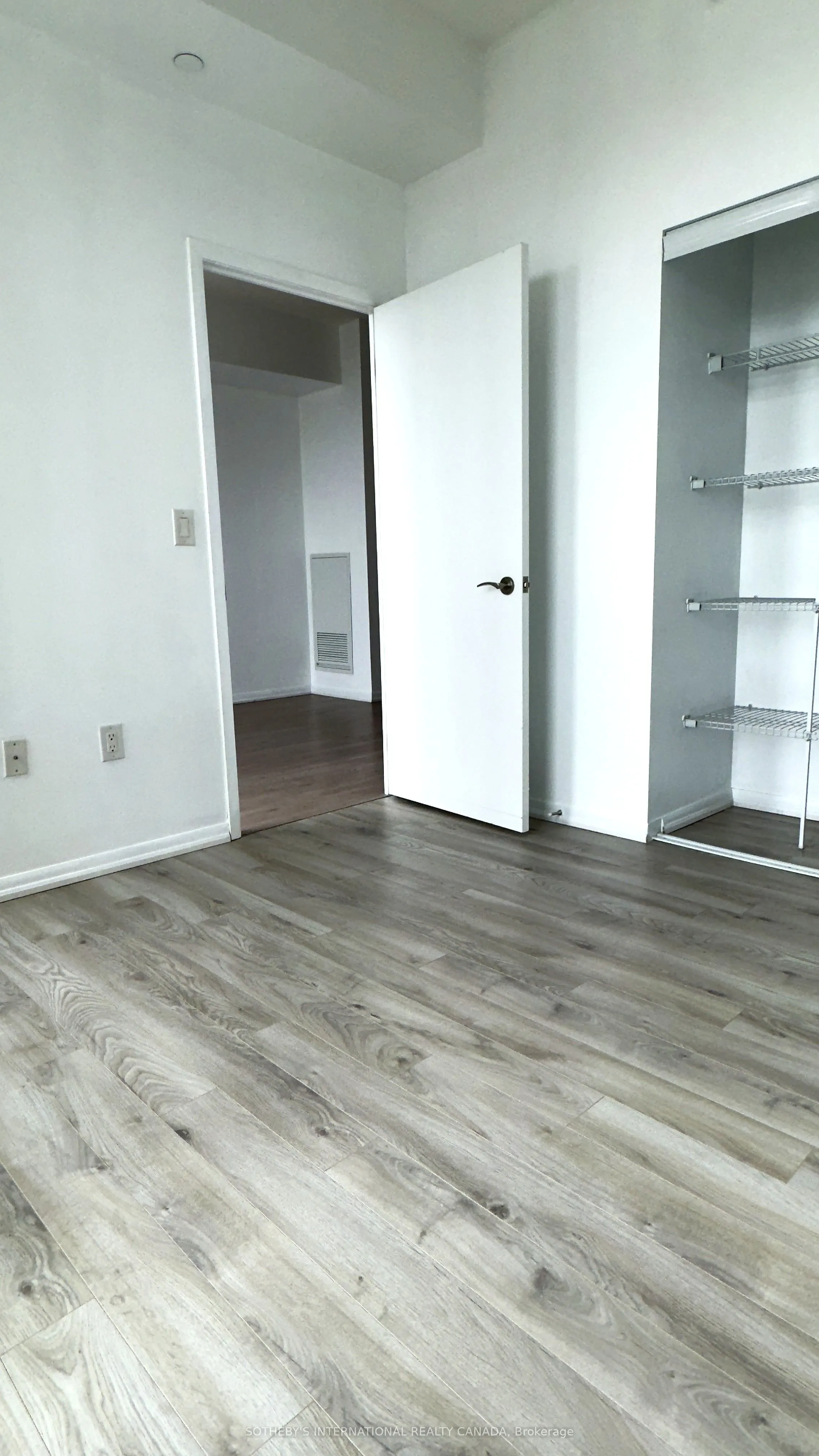 830 Lawrence Avenue W, #802