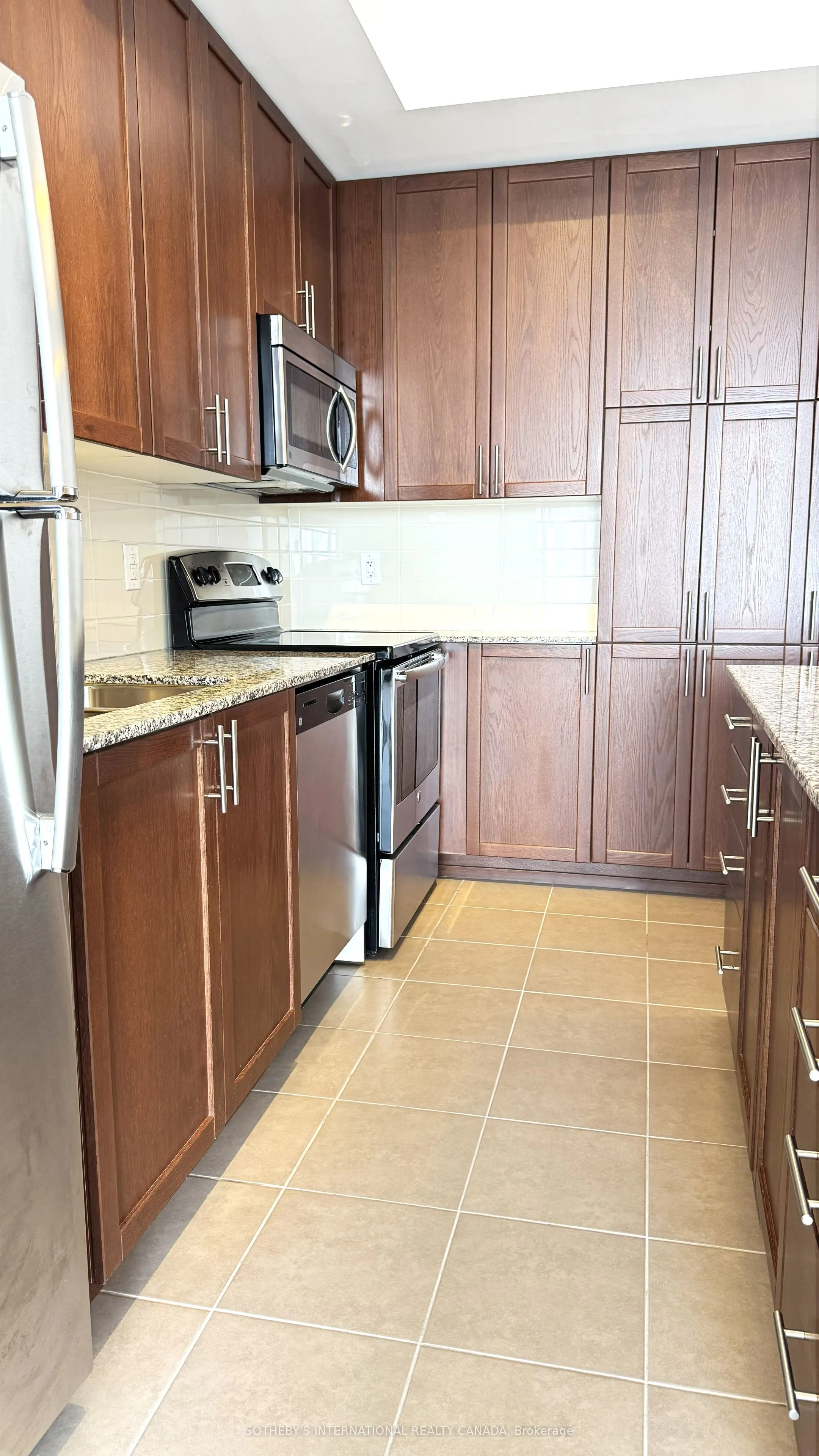 830 Lawrence Avenue W, #802