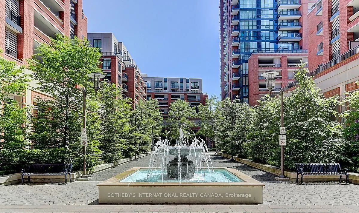 830 Lawrence Avenue W, #802