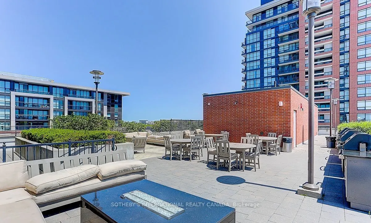 830 Lawrence Avenue W, #802