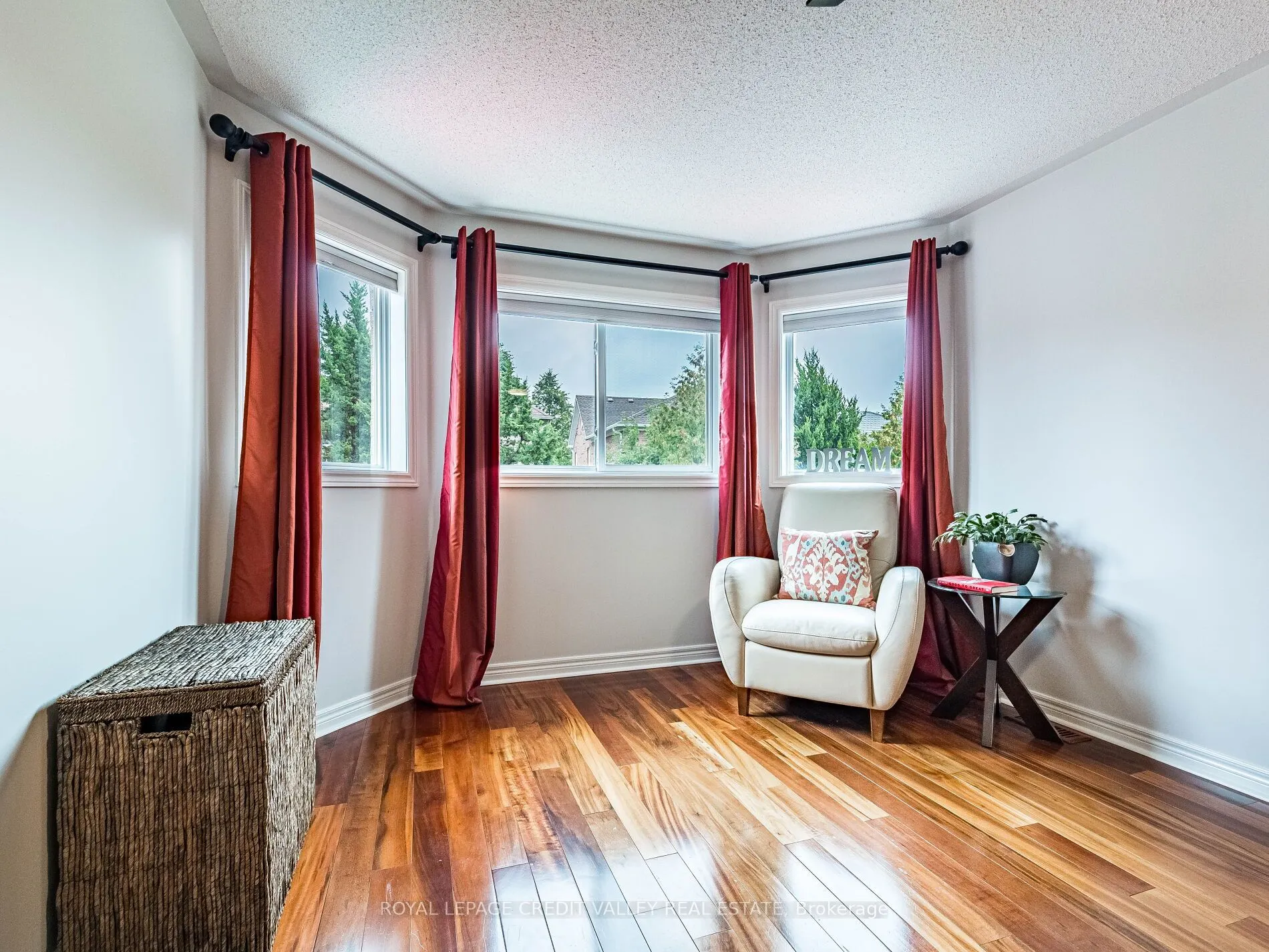 81 Pinebrook Circle