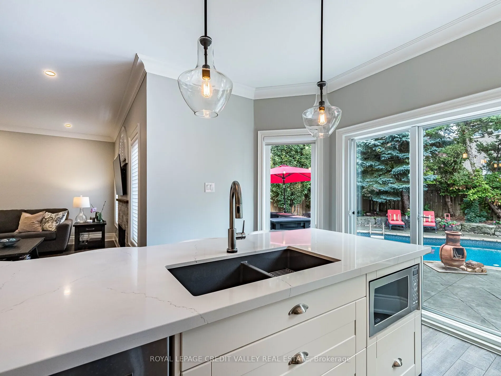 81 Pinebrook Circle