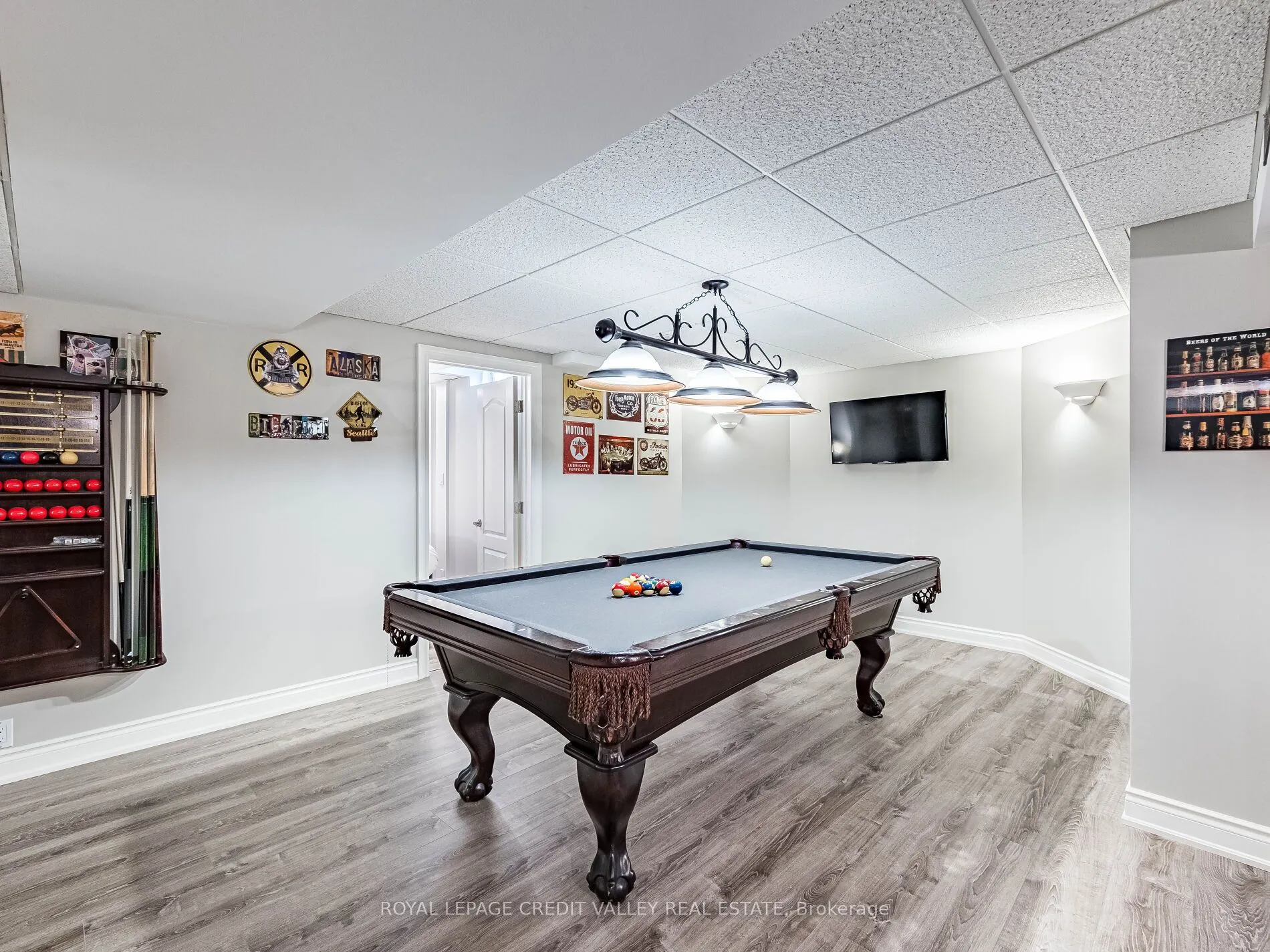 81 Pinebrook Circle