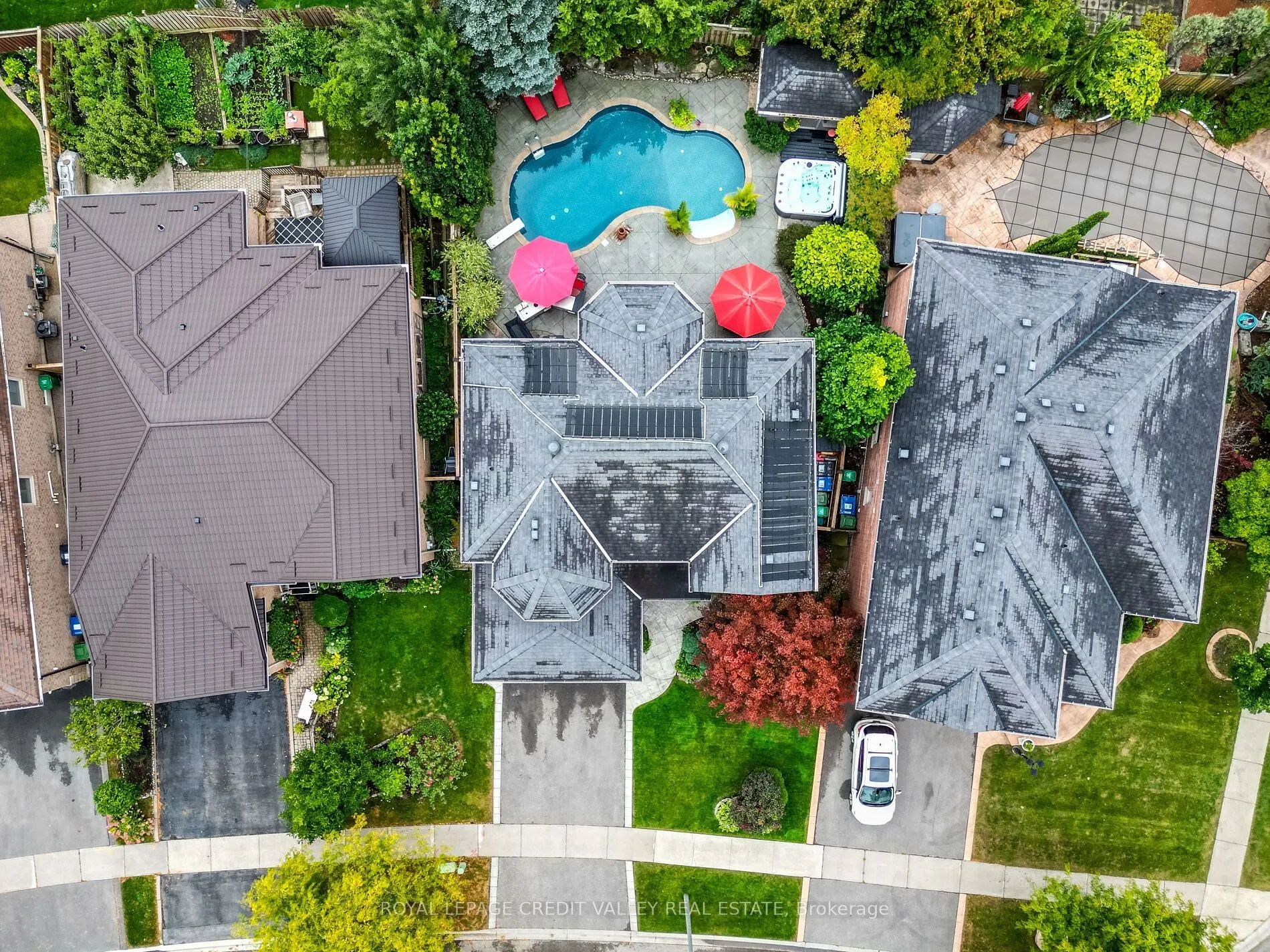 81 Pinebrook Circle