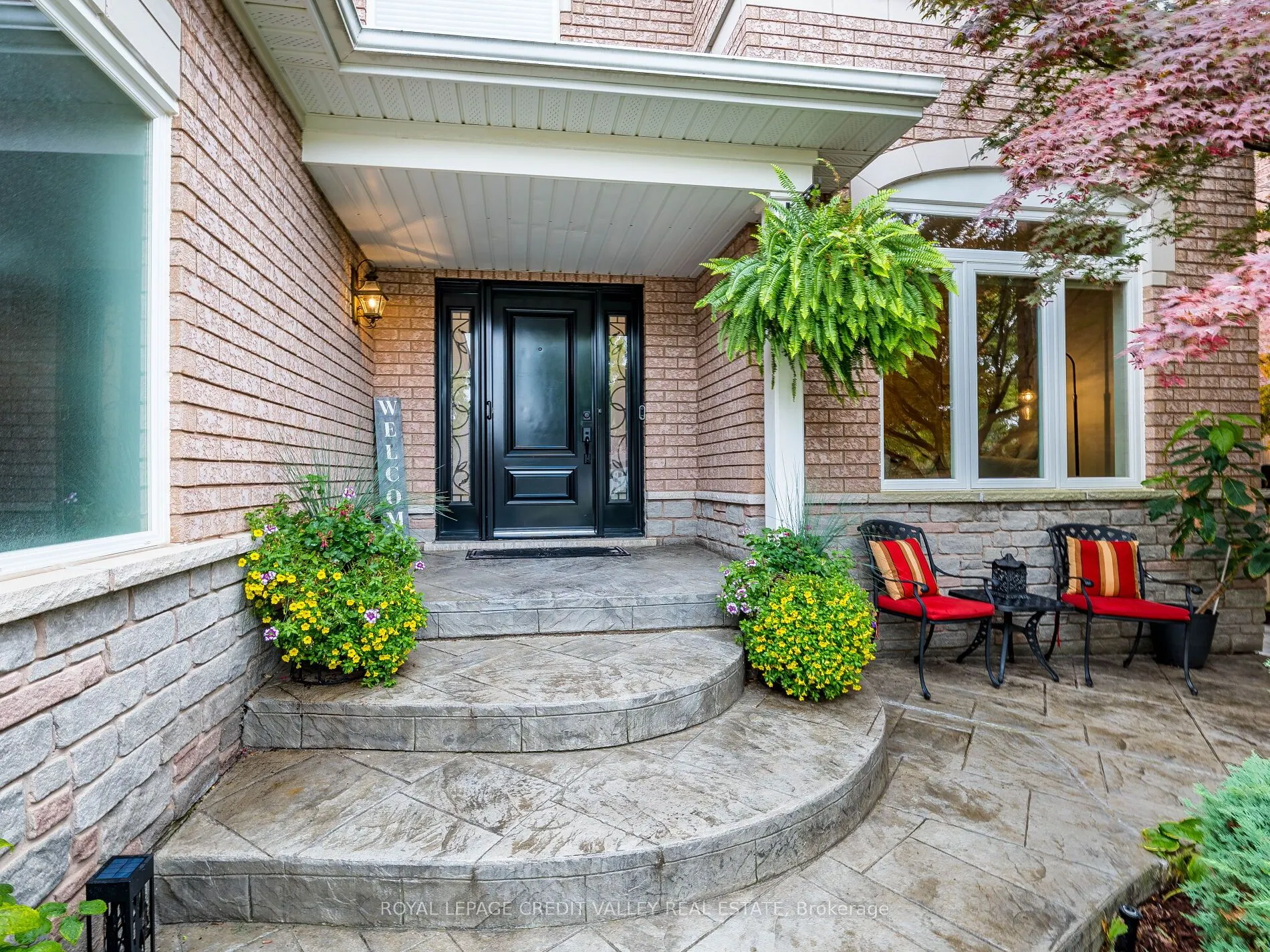 81 Pinebrook Circle