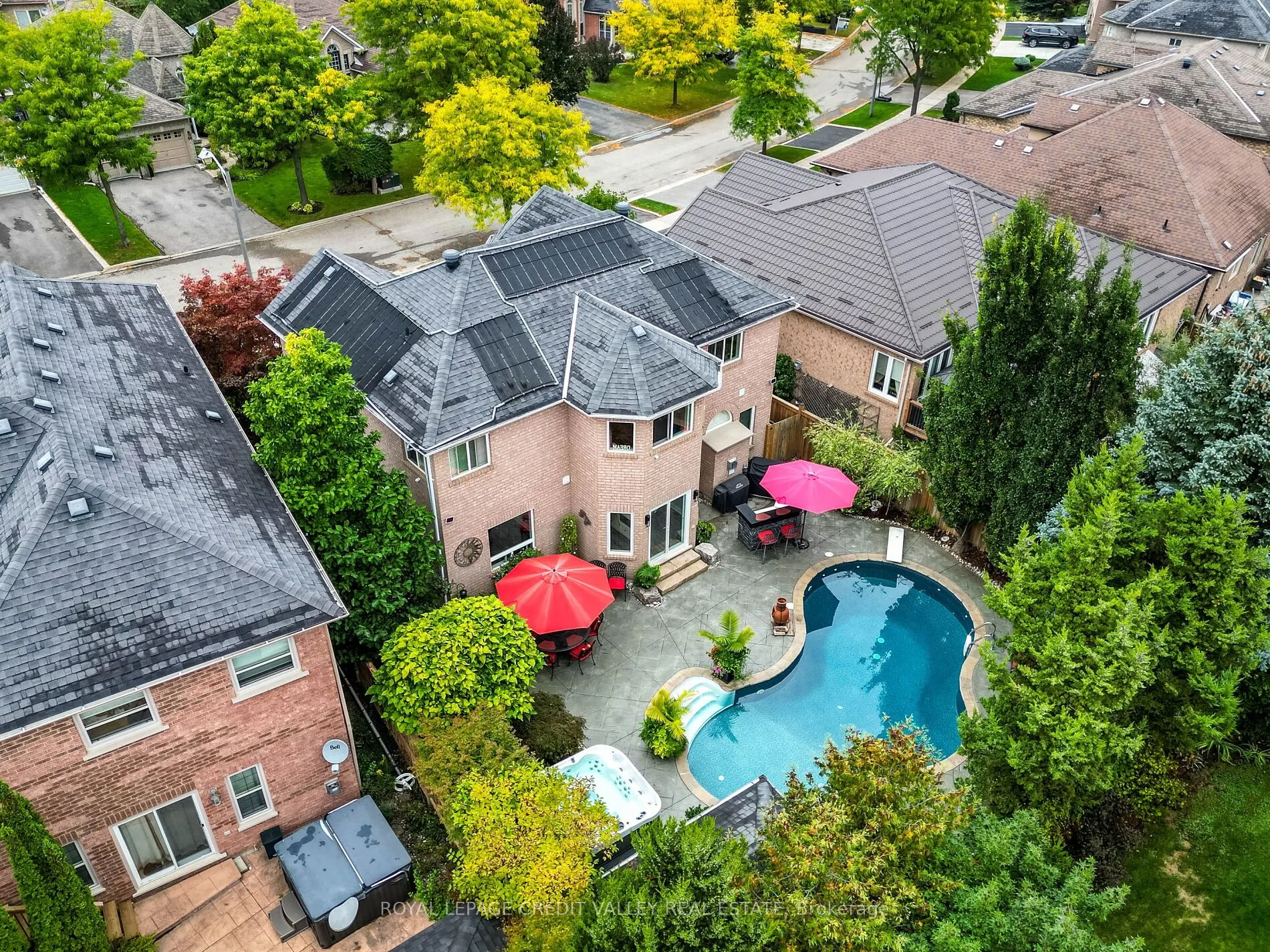 81 Pinebrook Circle