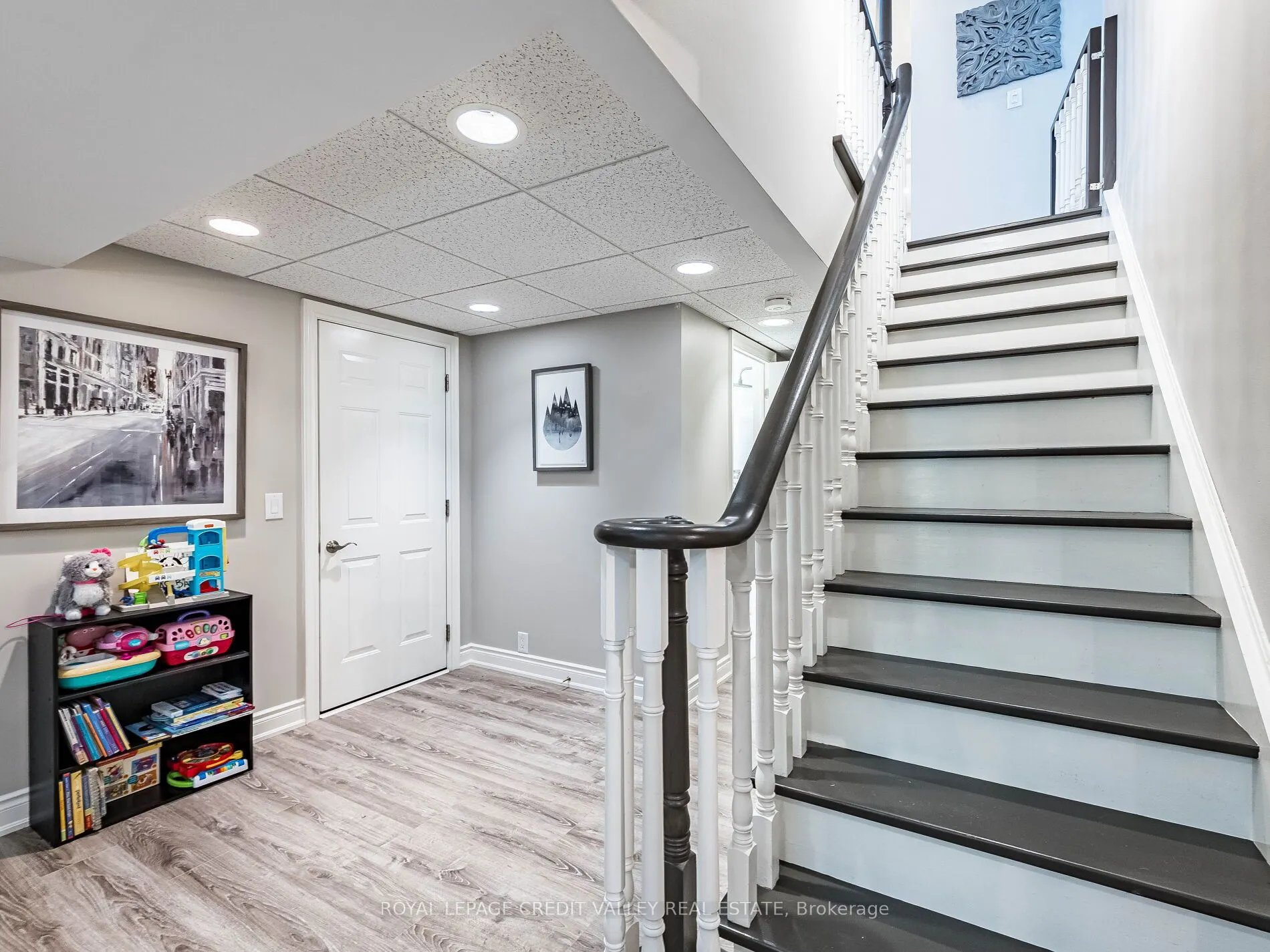 81 Pinebrook Circle